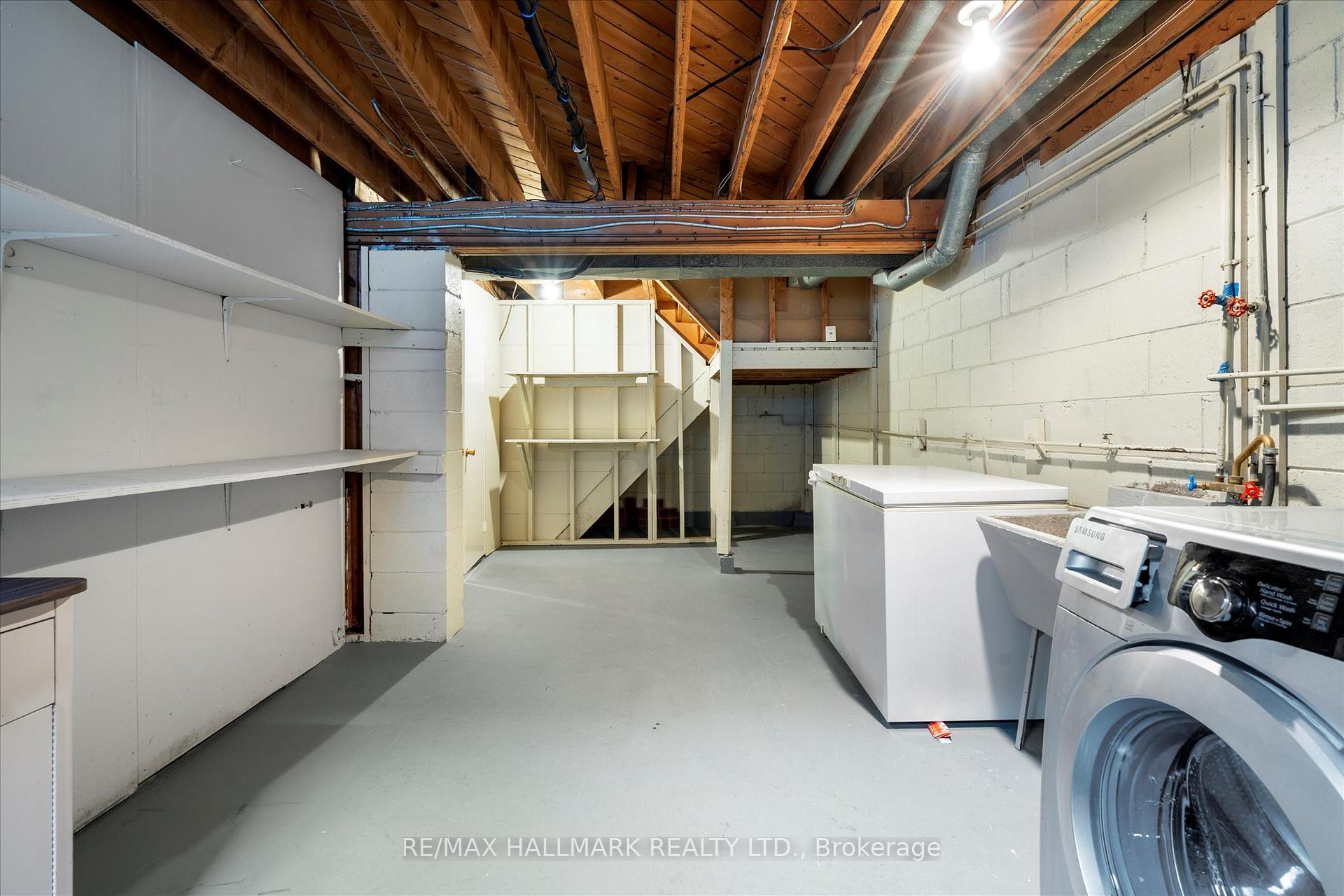 Photo 46 of 29 Chipper Crescent, Scarborough, Eglinton East — HOMEH