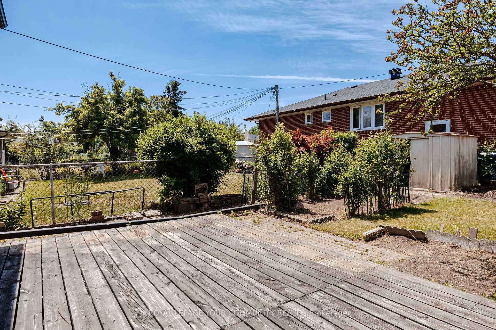 Photo 25 of 19 Acme Crescent, Etobicoke, Kingsview Village-The Westway — HOMEH