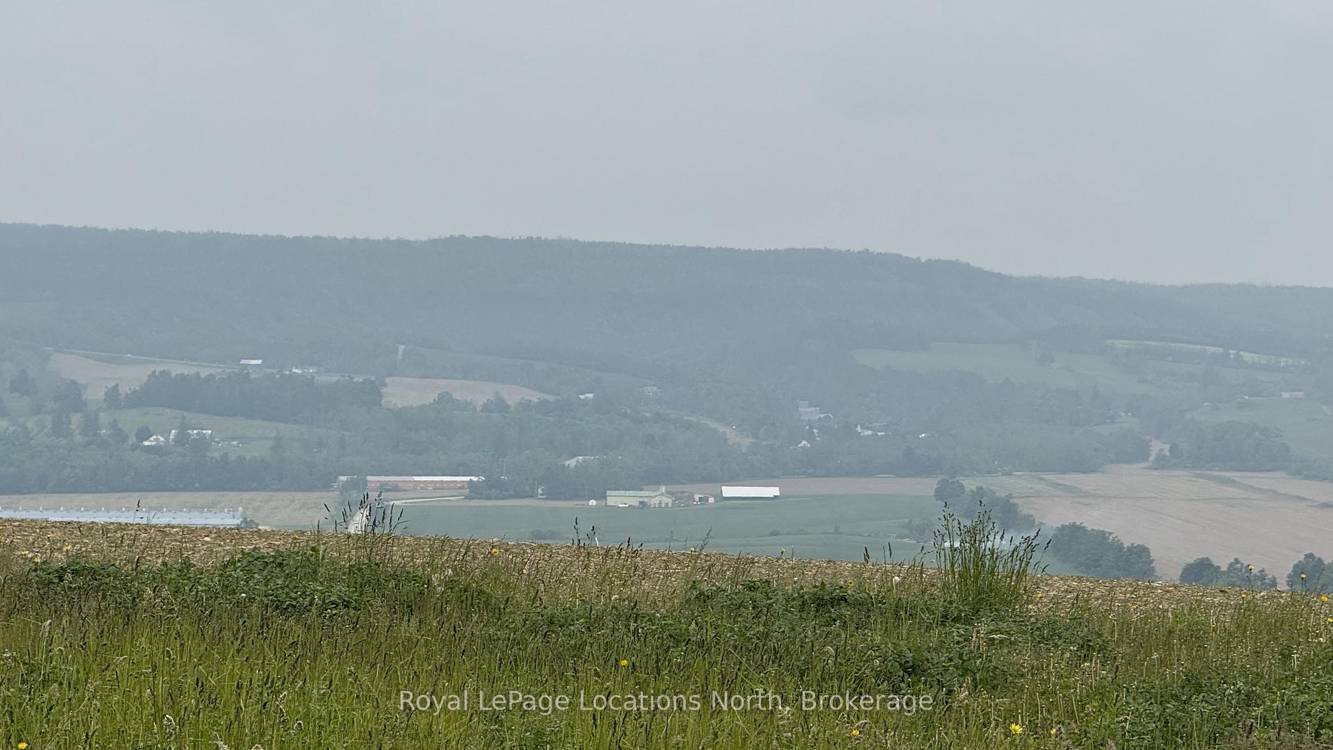 Photo 2 of 7488 15/16 Side Road, Clearview, Rural Clearview — HOMEH