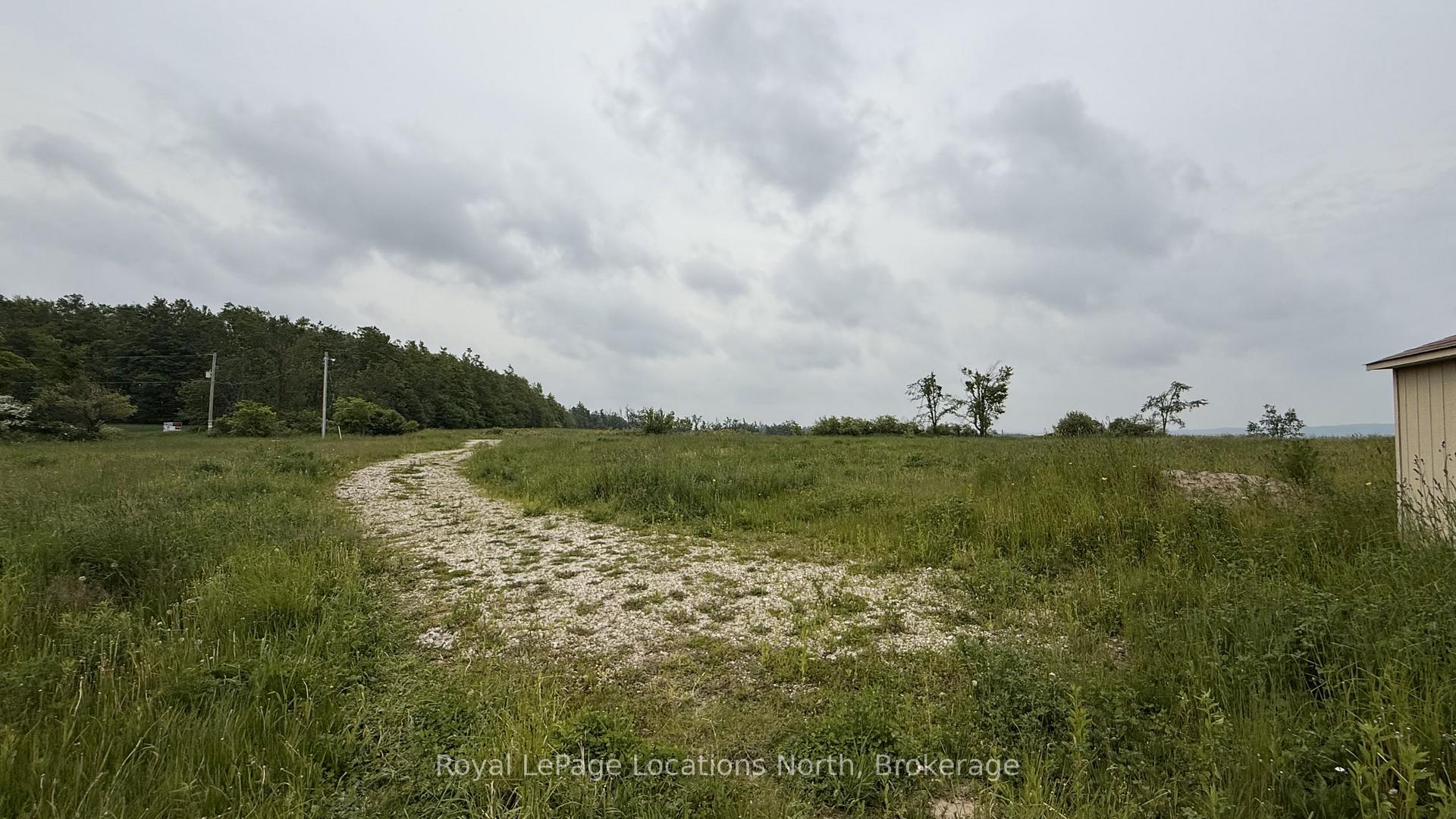 Photo 12 of 7488 15/16 Side Road, Clearview, Rural Clearview — HOMEH