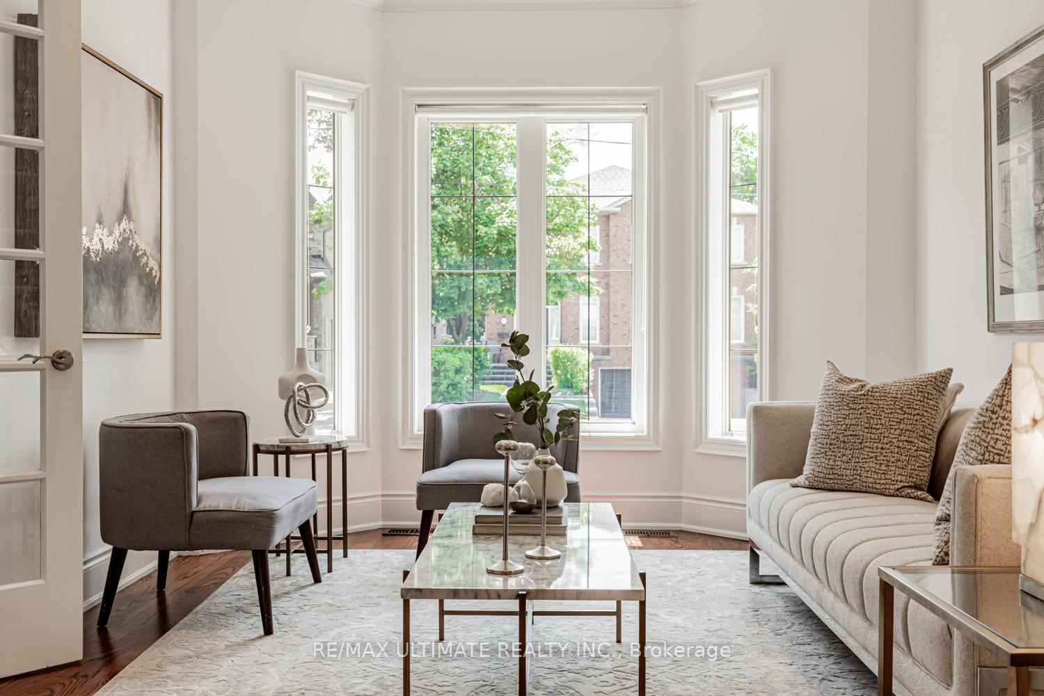 Photo 14 of 54 Burncrest Drive, Toronto, Bedford Park-Nortown — HOMEH