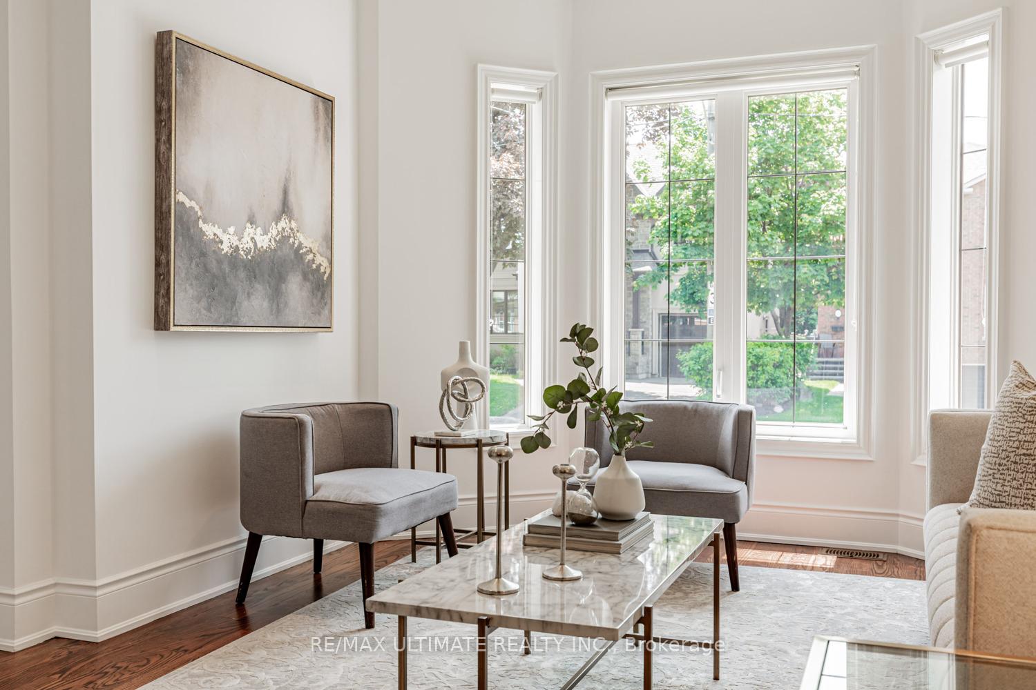 Photo 34 of 54 Burncrest Drive, Toronto, Bedford Park-Nortown — HOMEH