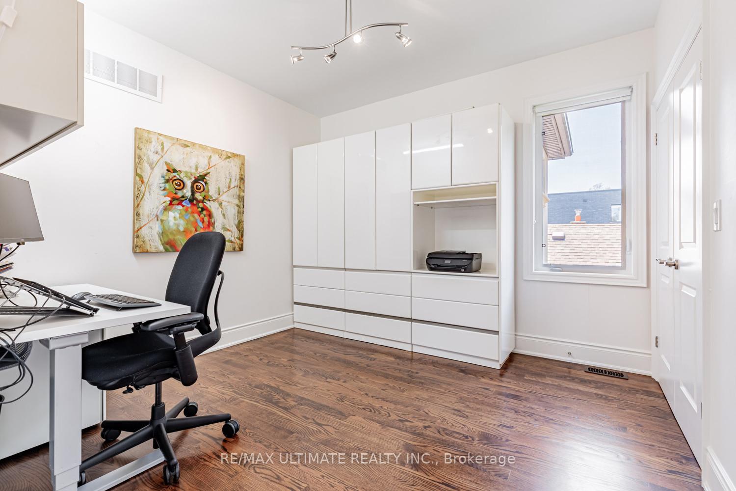 Photo 17 of 54 Burncrest Drive, Toronto, Bedford Park-Nortown — HOMEH
