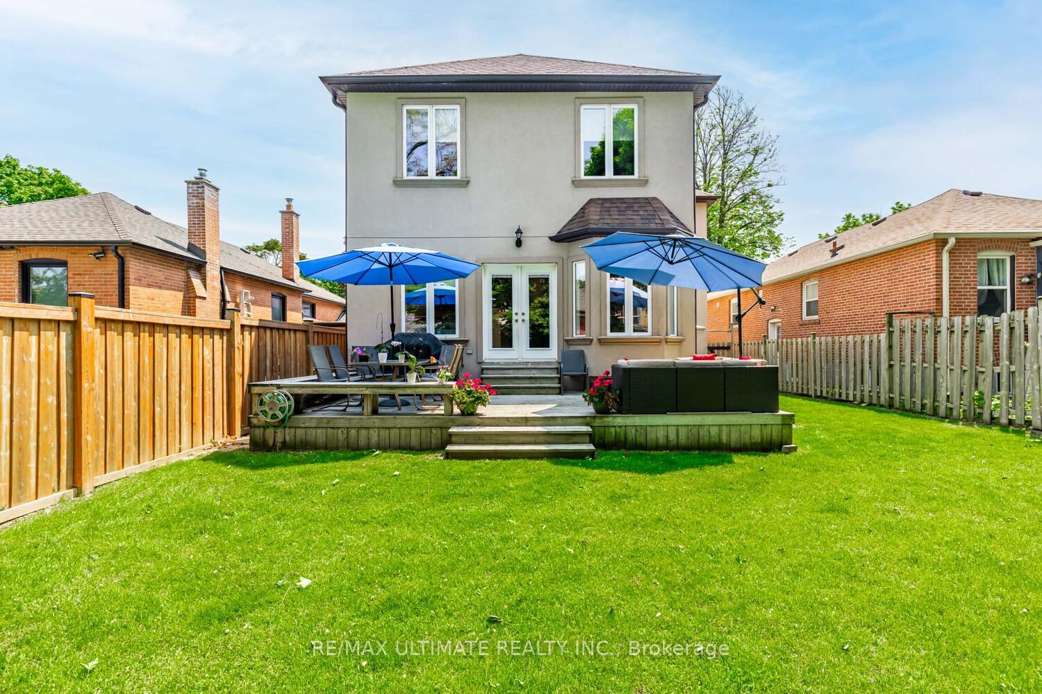 Photo 25 of 54 Burncrest Drive, Toronto, Bedford Park-Nortown — HOMEH