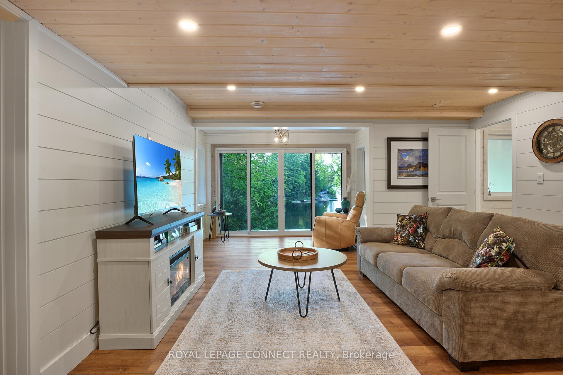 Photo 17 of 3 Irwin Lane, Hastings Highlands, Herschel Ward — HOMEH