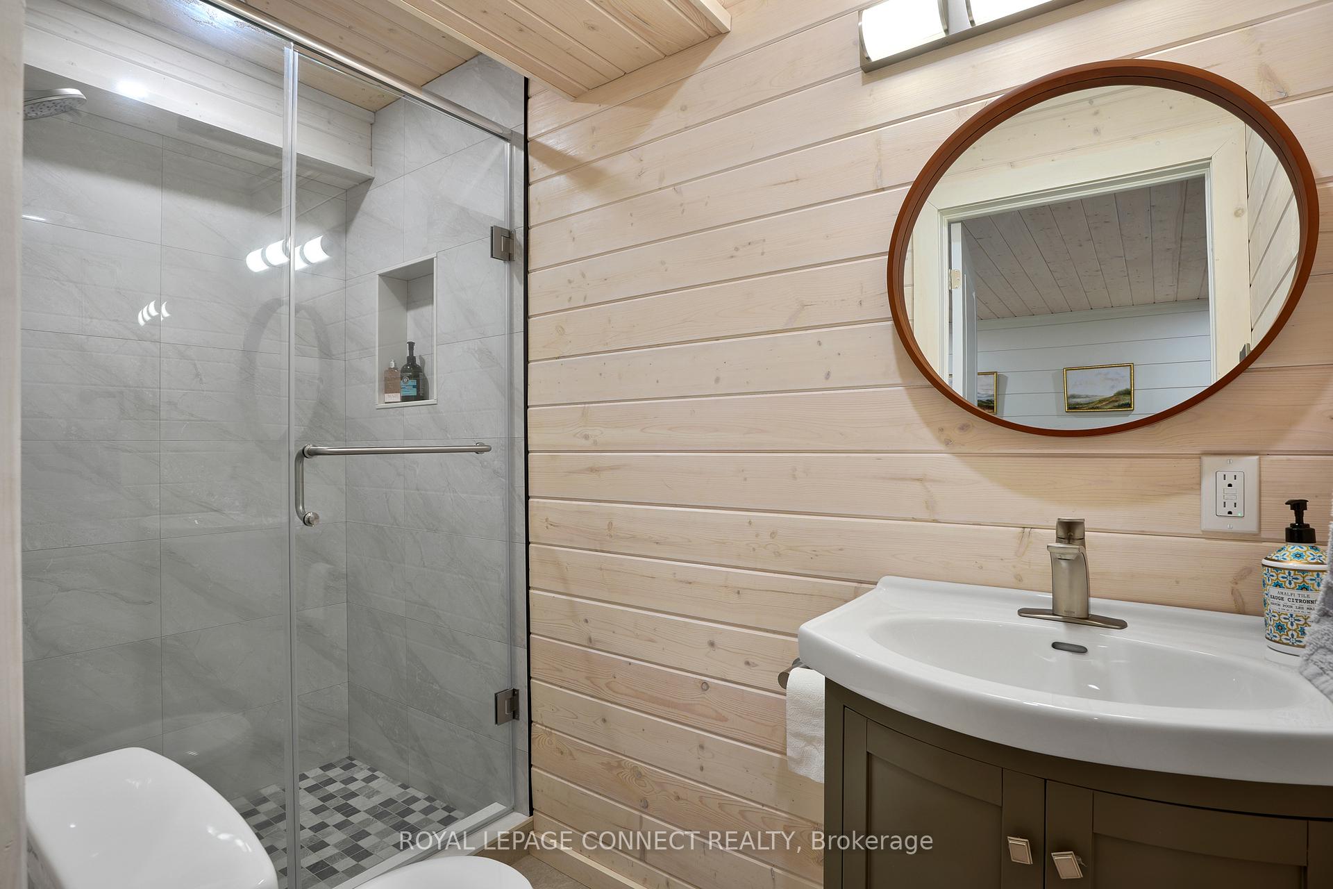 Photo 15 of 3 Irwin Lane, Hastings Highlands, Herschel Ward — HOMEH
