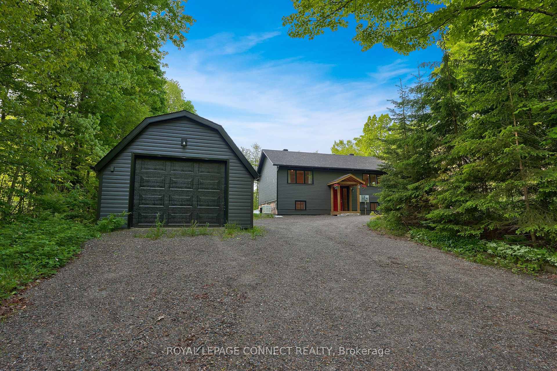 Photo 32 of 3 Irwin Lane, Hastings Highlands, Herschel Ward — HOMEH