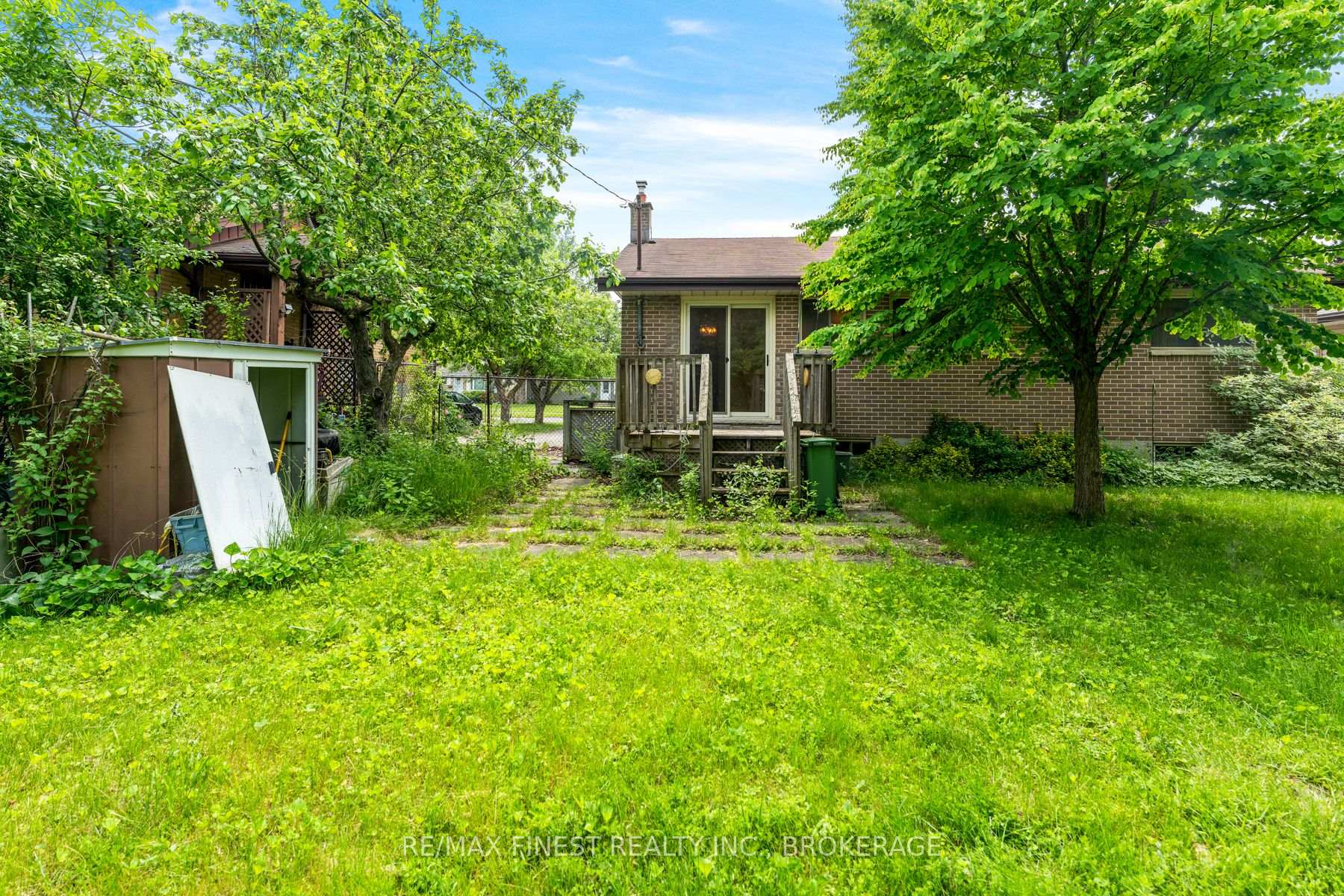 Photo 45 of 24 Holland Crescent, Kingston, Central City West — HOMEH