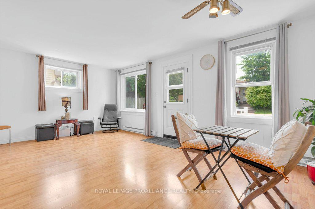 Photo 12 of 77 Frank Street, Belleville, Belleville Ward — HOMEH