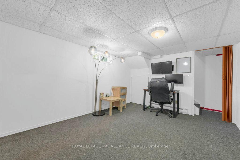Photo 27 of 77 Frank Street, Belleville, Belleville Ward — HOMEH