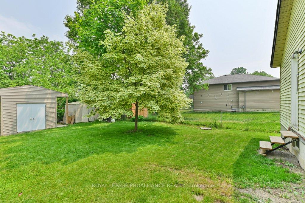 Photo 16 of 77 Frank Street, Belleville, Belleville Ward — HOMEH