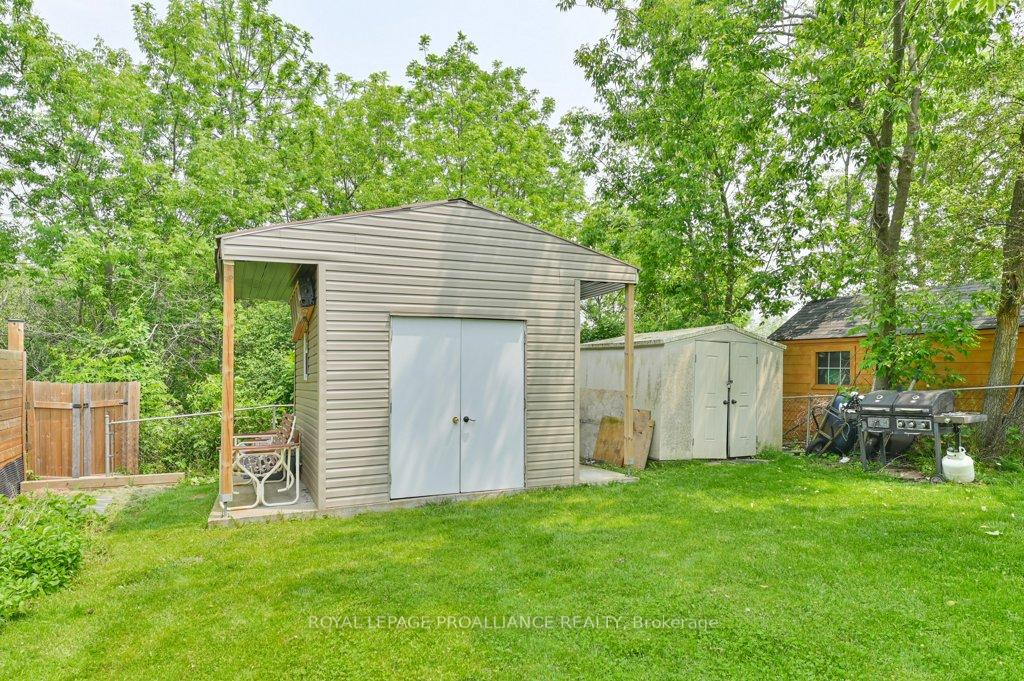 Photo 26 of 77 Frank Street, Belleville, Belleville Ward — HOMEH