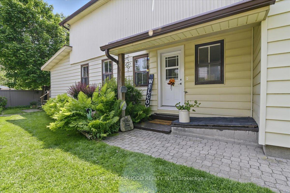 Photo 5 of 29 Park Street, Clarington, Orono — HOMEH