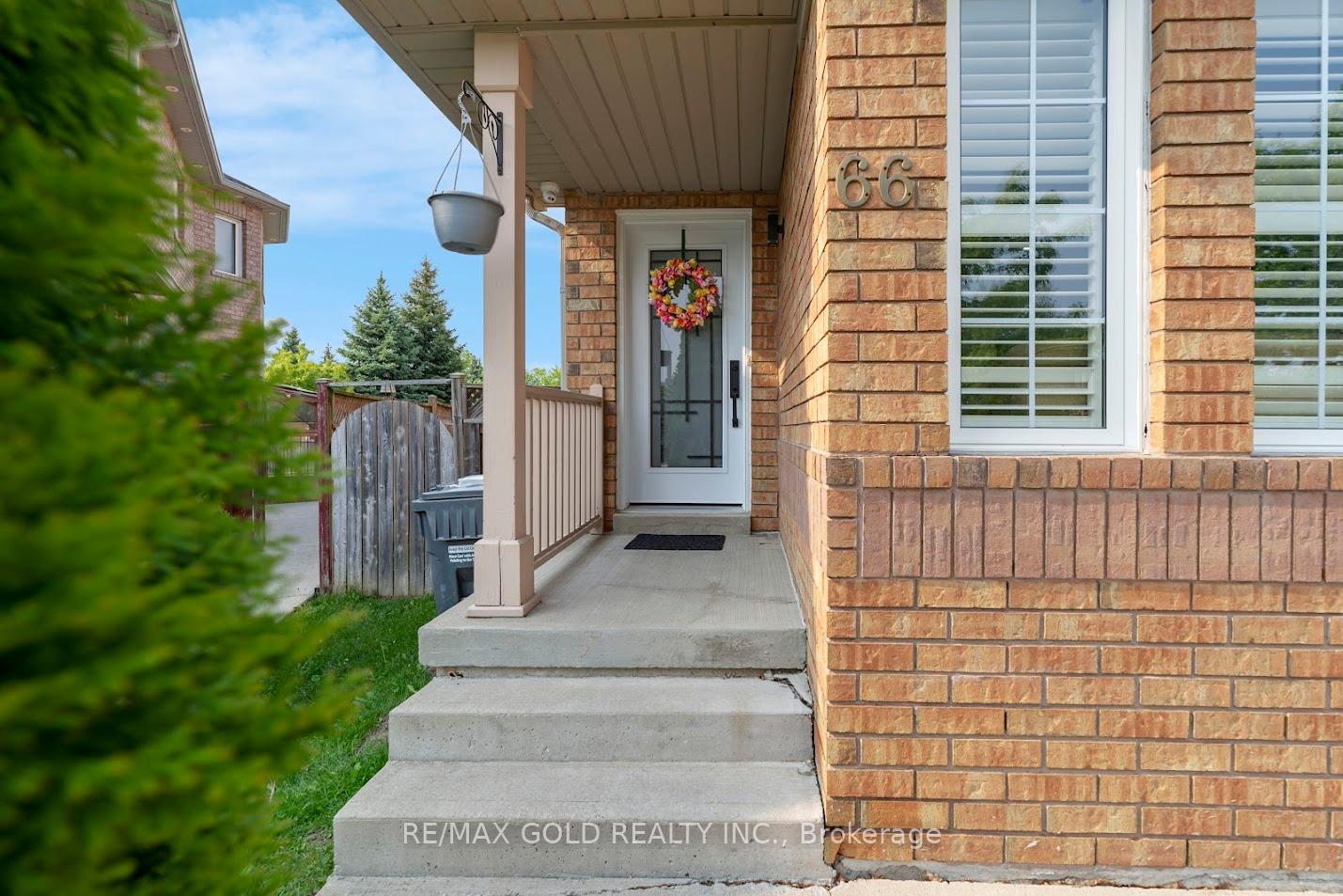 Photo 22 of 66 Thunderbird Trail, Brampton, Sandringham-Wellington — HOMEH
