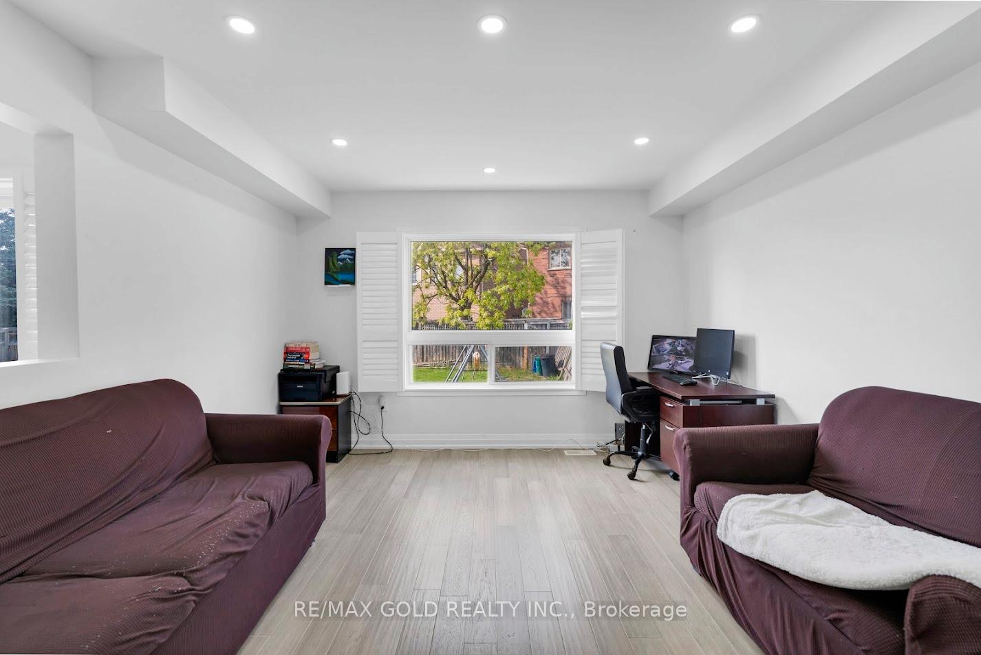 Photo 15 of 66 Thunderbird Trail, Brampton, Sandringham-Wellington — HOMEH