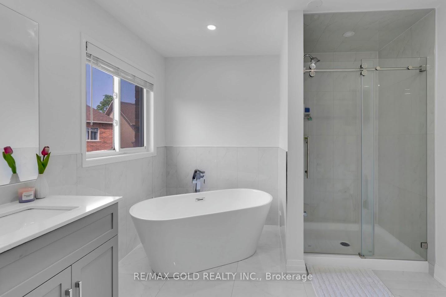 Photo 19 of 66 Thunderbird Trail, Brampton, Sandringham-Wellington — HOMEH