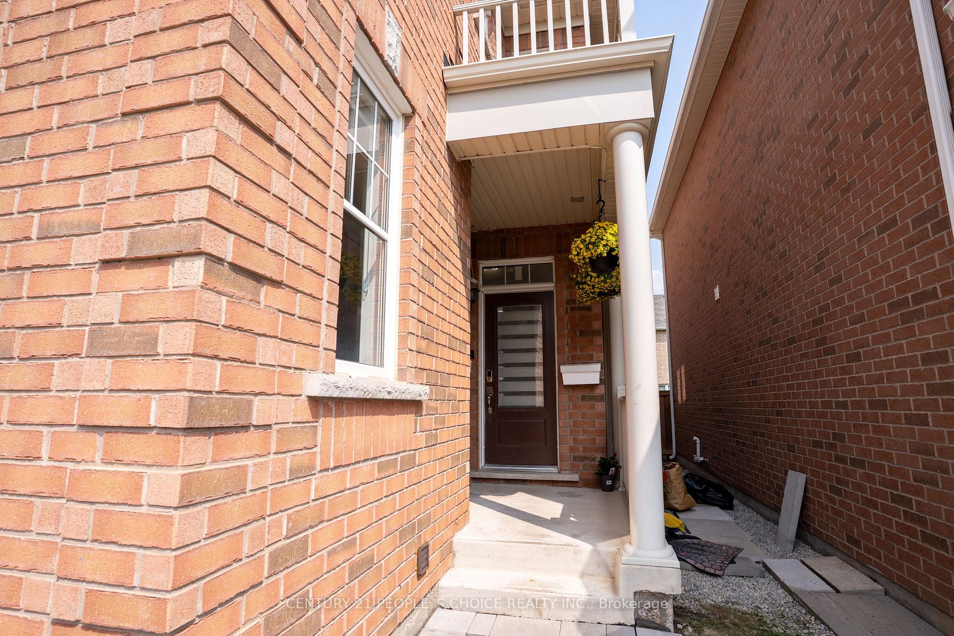 Photo 3 of 157 Buick Boulevard, Brampton, Northwest Brampton — HOMEH