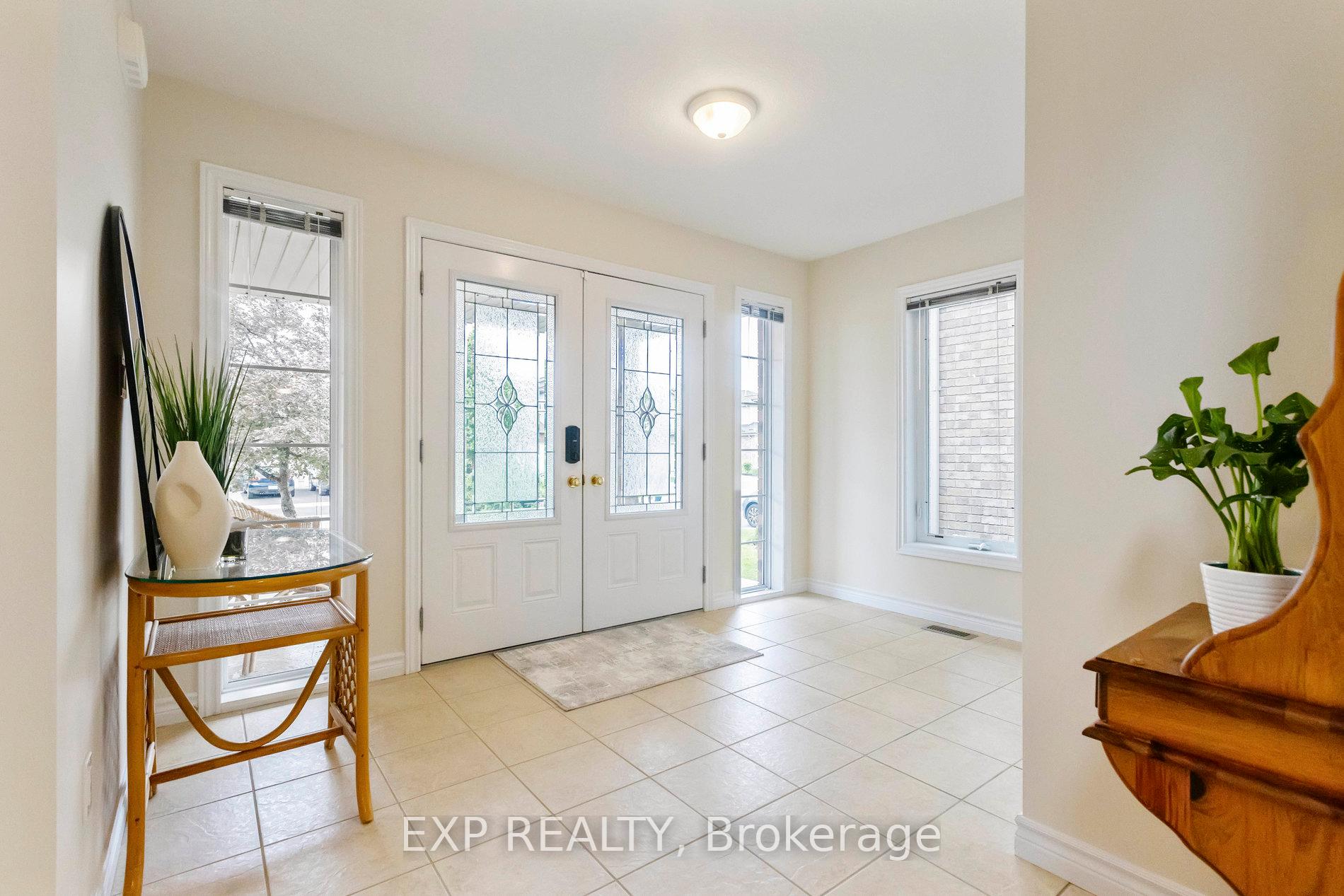 Photo 14 of 33 Davis Street, Guelph, Grange Road — HOMEH