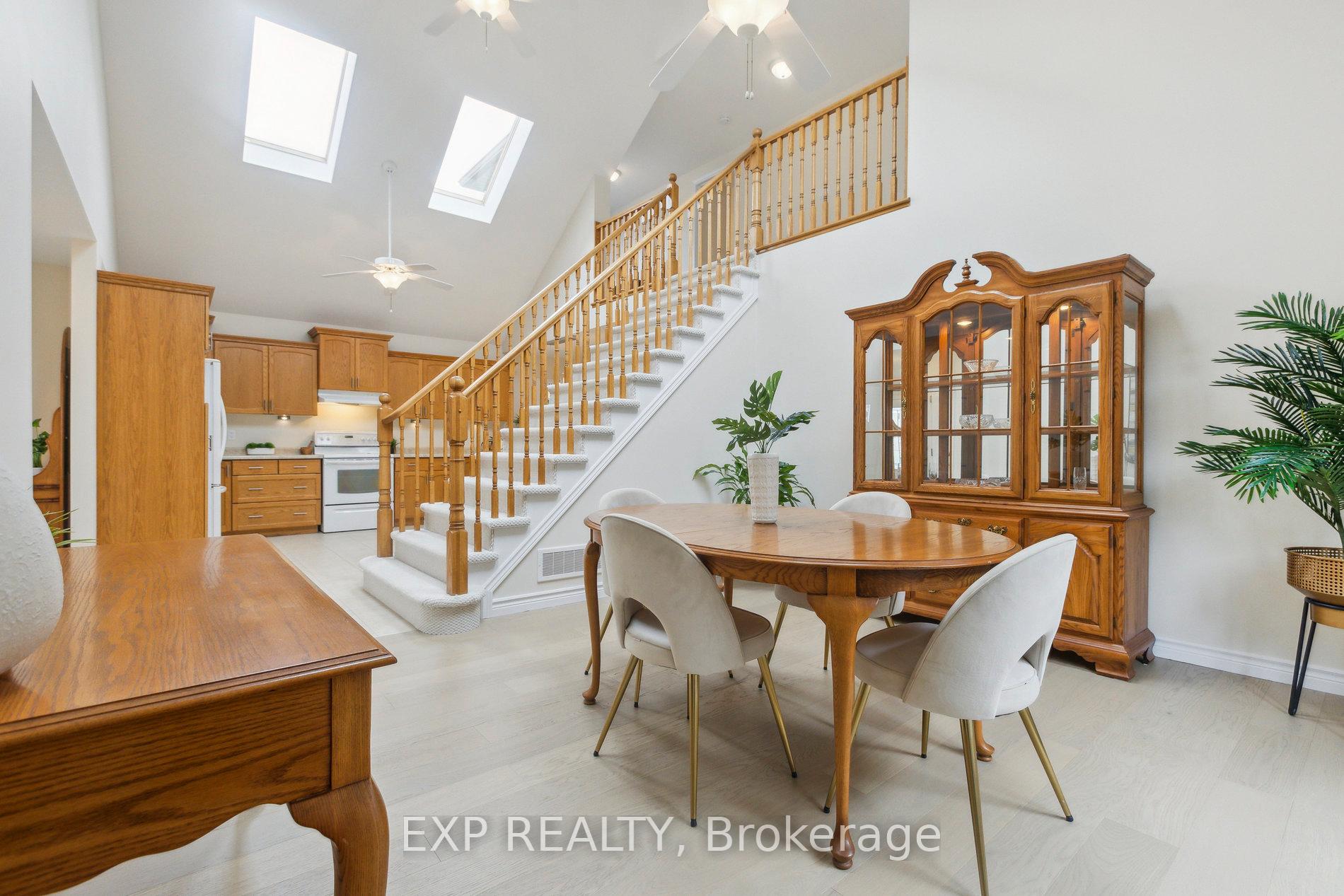 Photo 3 of 33 Davis Street, Guelph, Grange Road — HOMEH