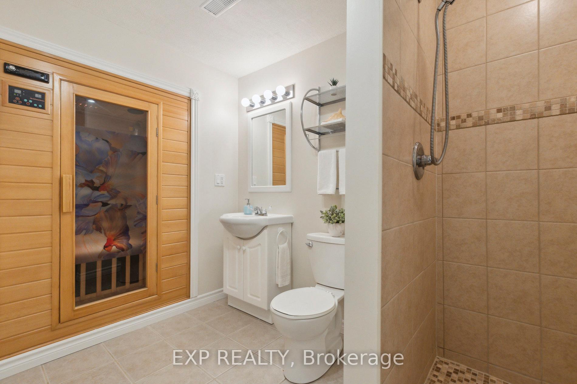 Photo 45 of 33 Davis Street, Guelph, Grange Road — HOMEH