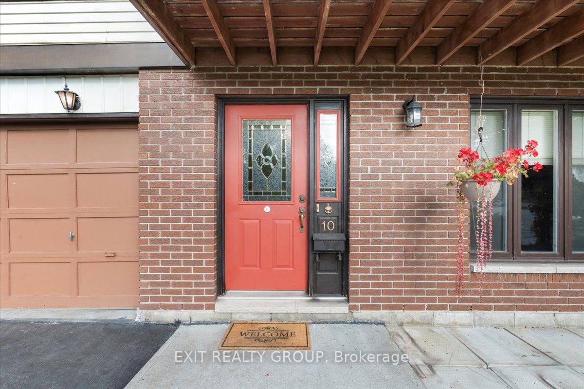 Photo 2 of 10 George Street, Stirling-Rawdon, Stirling Ward — HOMEH
