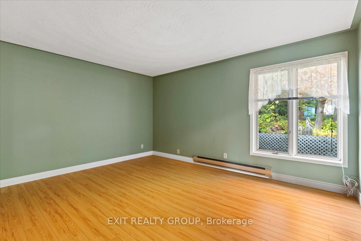 Photo 10 of 10 George Street, Stirling-Rawdon, Stirling Ward — HOMEH