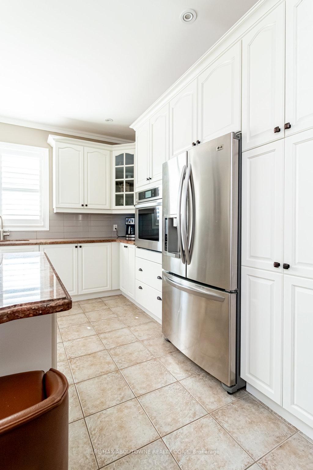 Photo 15 of 40 Delrosa Way, Hamilton, Winona Park — HOMEH