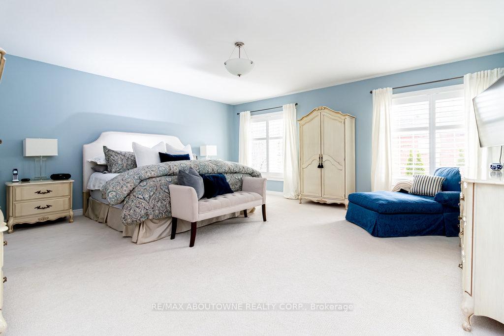 Photo 14 of 40 Delrosa Way, Hamilton, Winona Park — HOMEH