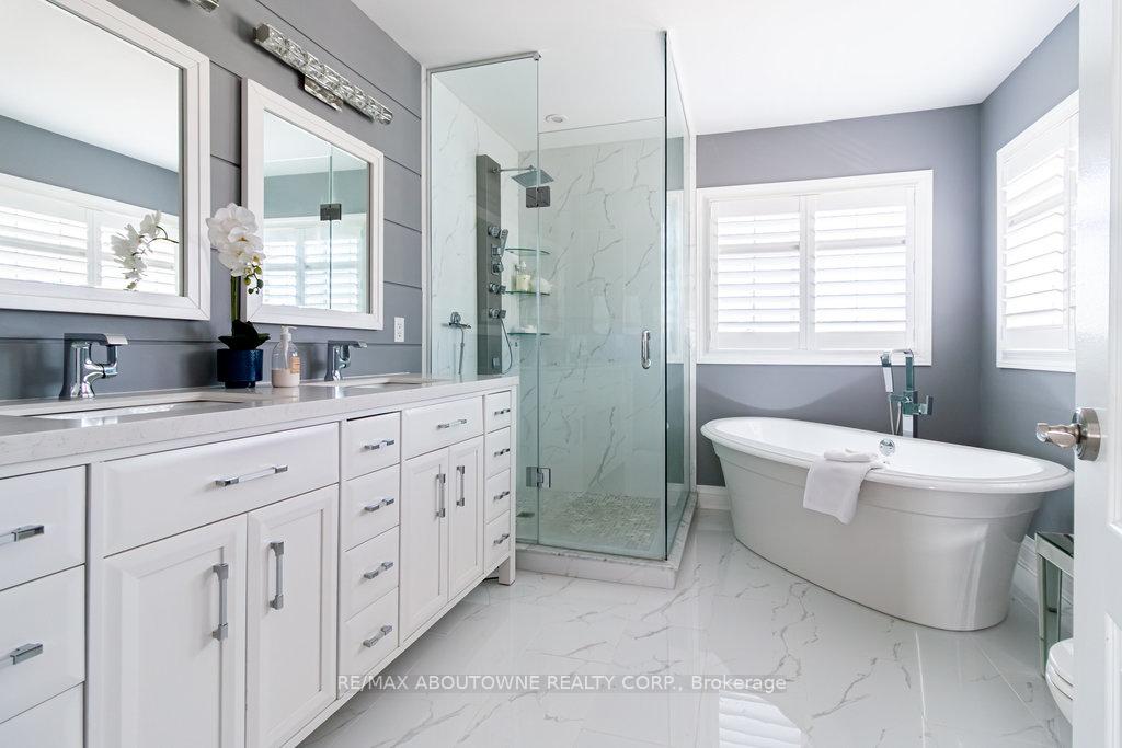 Photo 11 of 40 Delrosa Way, Hamilton, Winona Park — HOMEH