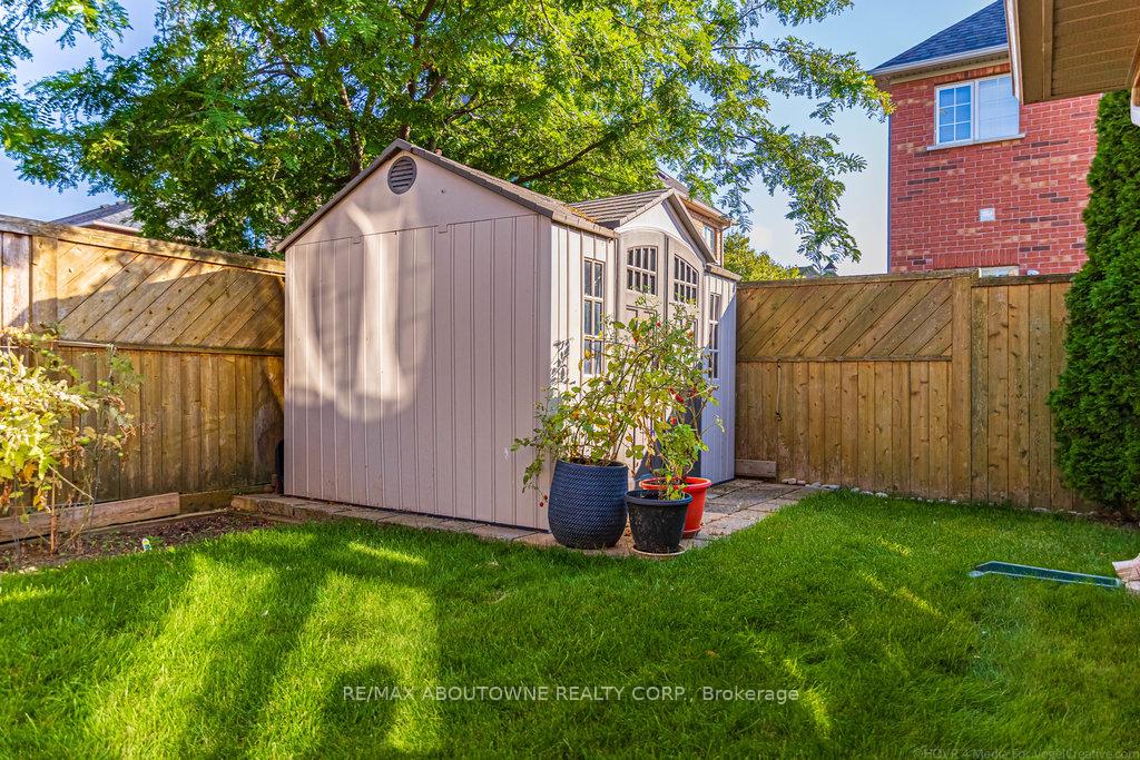 Photo 46 of 40 Delrosa Way, Hamilton, Winona Park — HOMEH