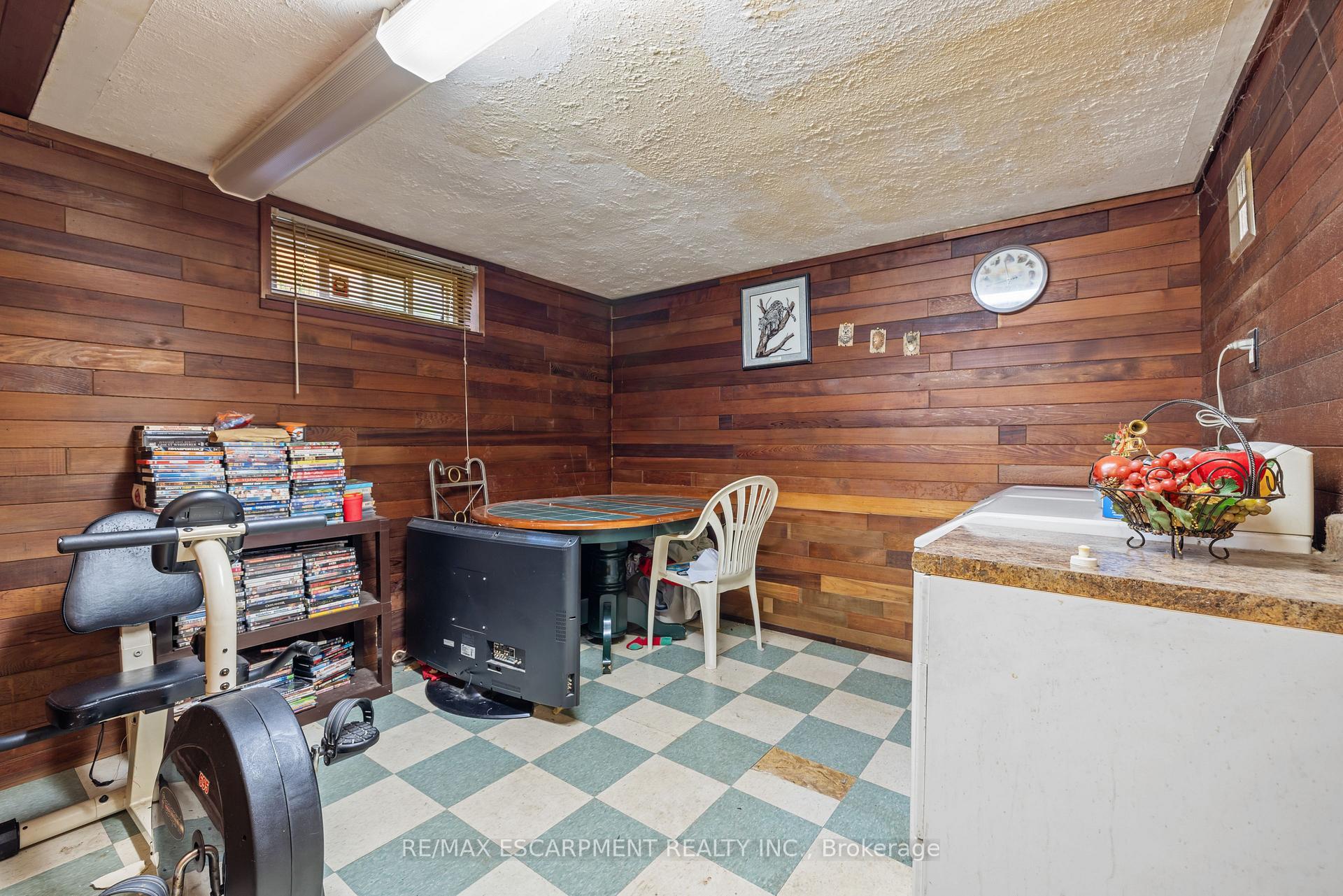Photo 34 of 22 Glen Castle Drive, Hamilton, Stoney Creek — HOMEH