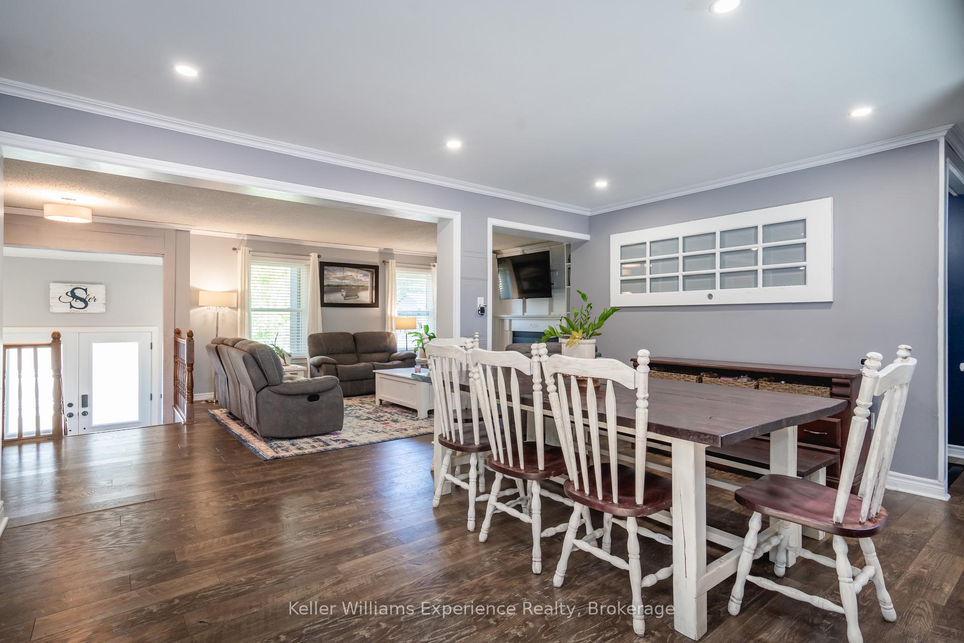 Photo 10 of 78 John Dillingno Street, Tay, Victoria Harbour — HOMEH