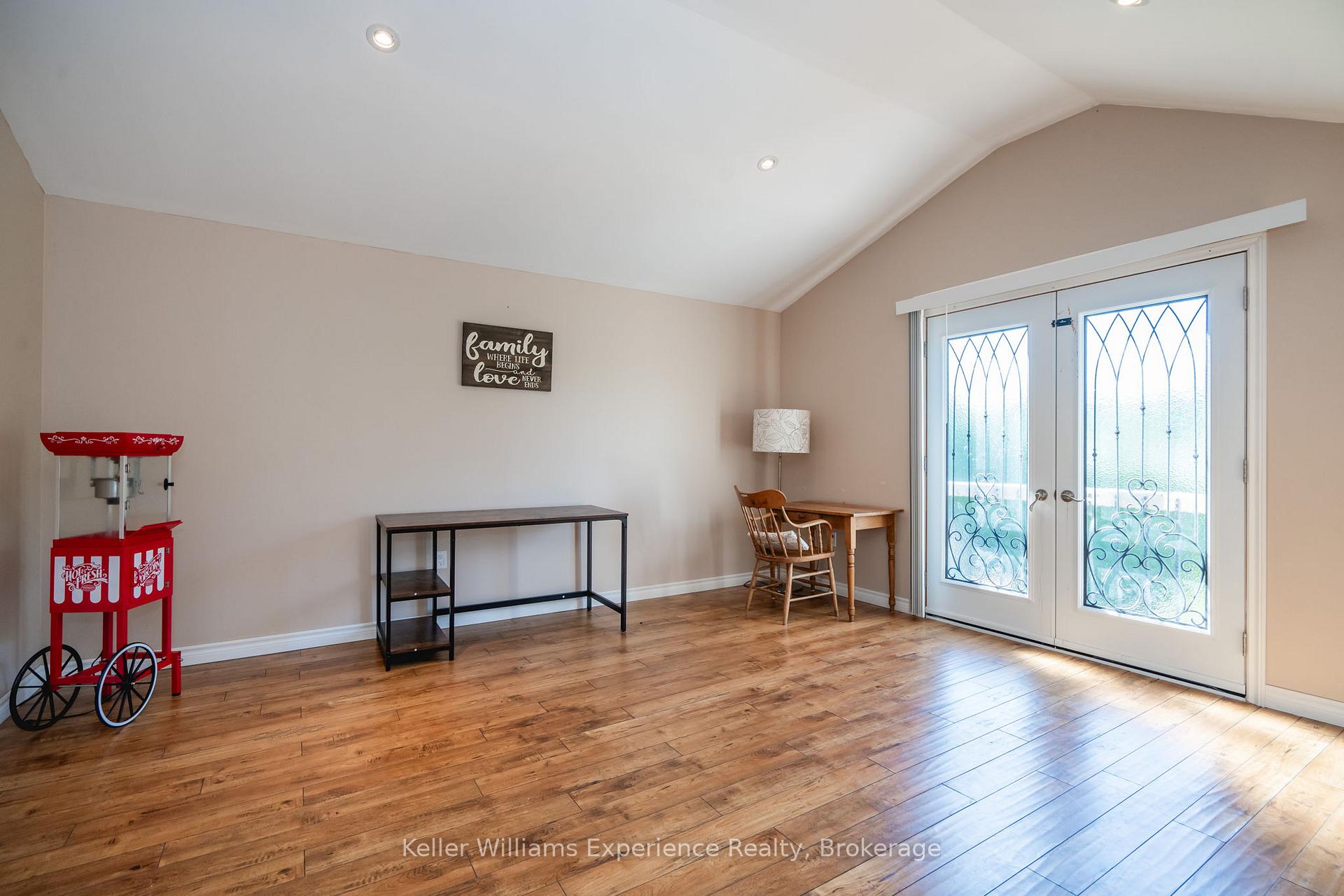 Photo 28 of 78 John Dillingno Street, Tay, Victoria Harbour — HOMEH
