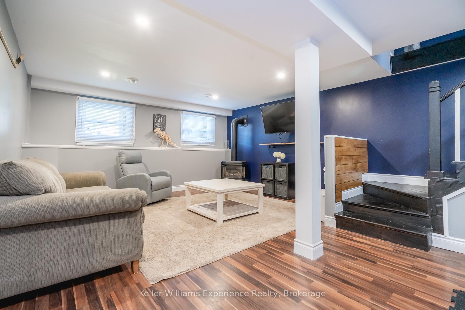 Photo 33 of 78 John Dillingno Street, Tay, Victoria Harbour — HOMEH