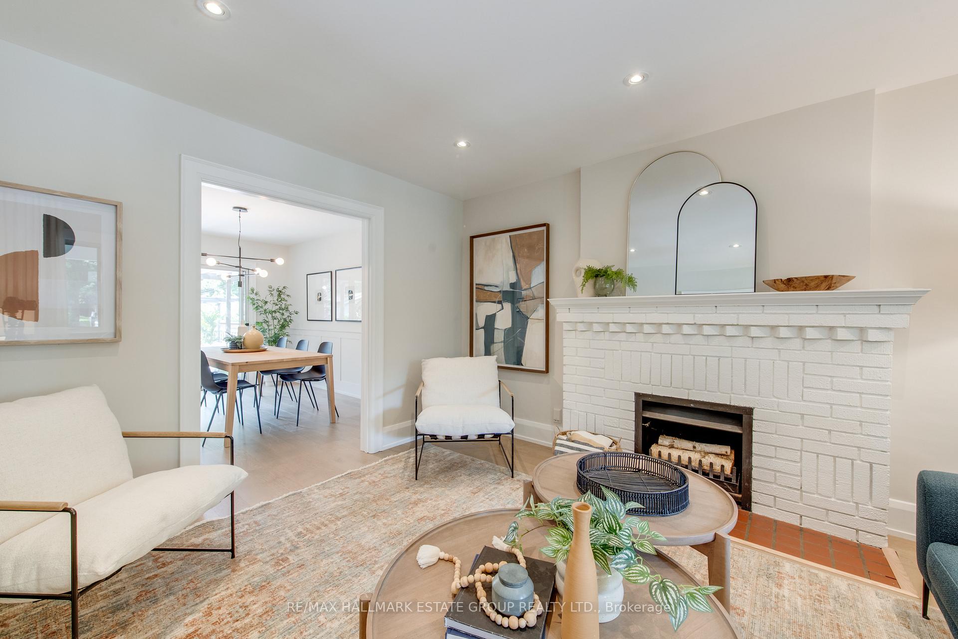 Photo 39 of 132 Douglas Avenue, Toronto, Bedford Park-Nortown — HOMEH