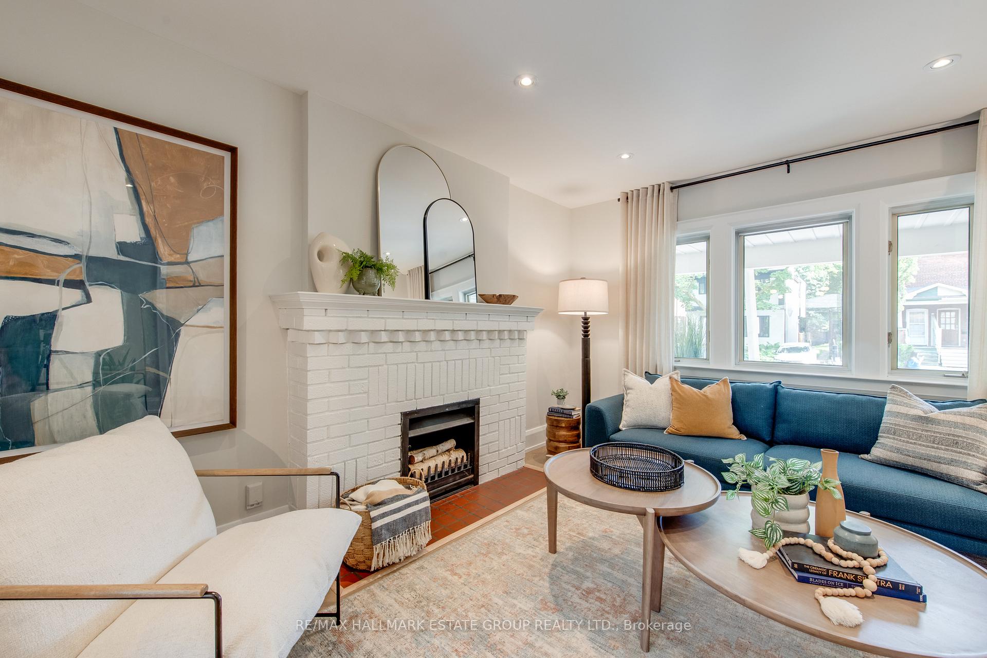 Photo 40 of 132 Douglas Avenue, Toronto, Bedford Park-Nortown — HOMEH
