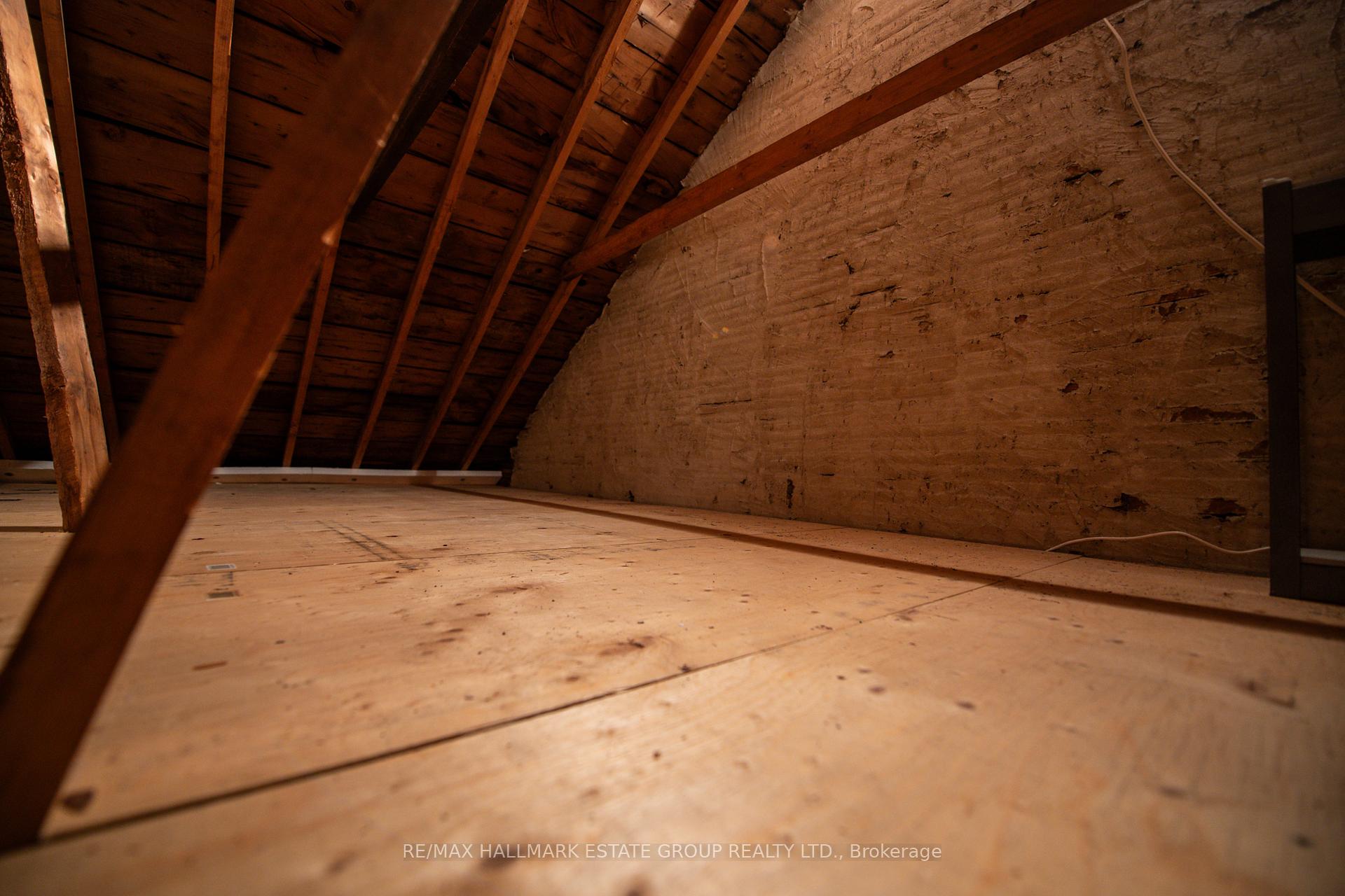 Photo 16 of 132 Douglas Avenue, Toronto, Bedford Park-Nortown — HOMEH