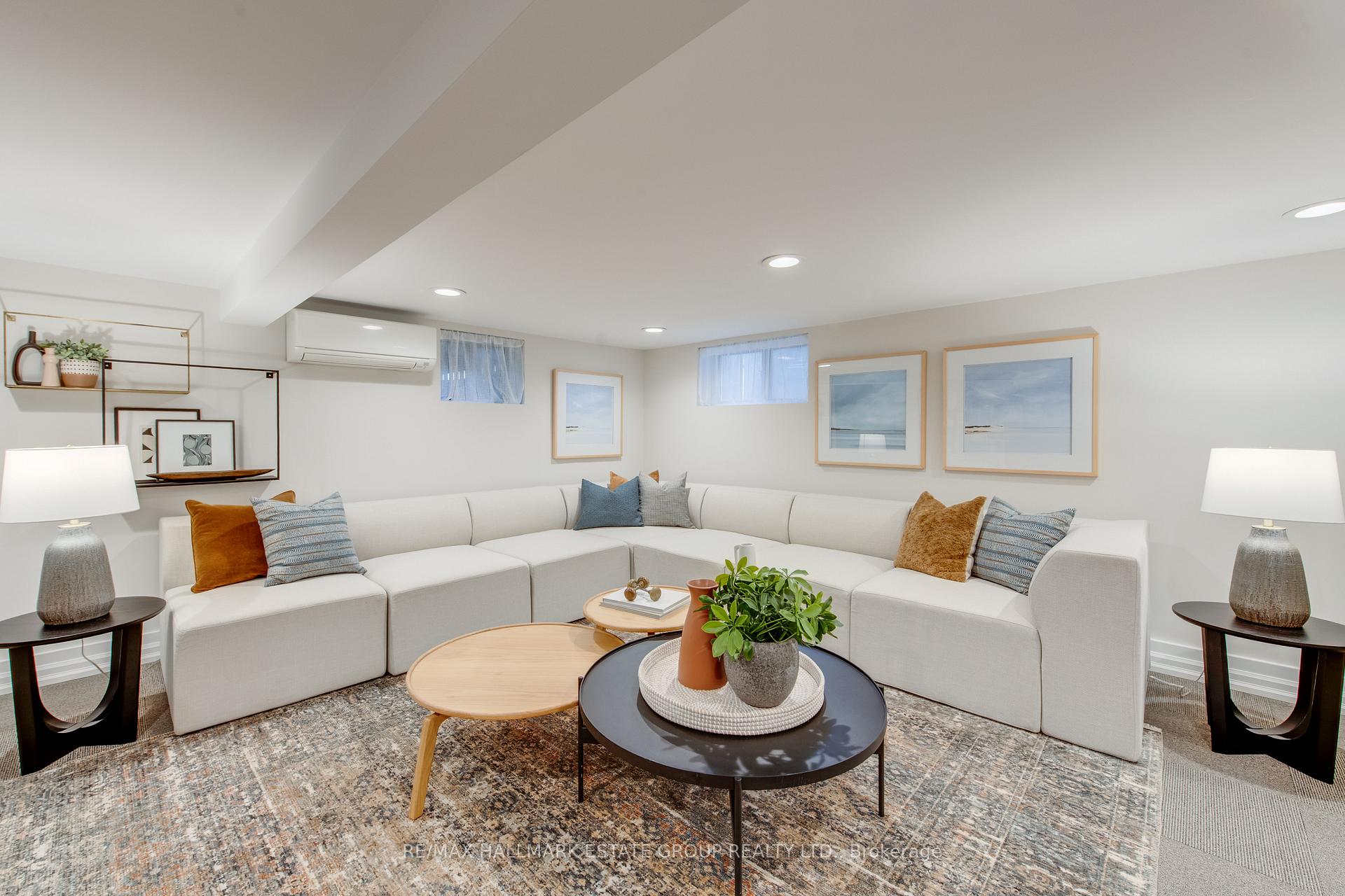 Photo 21 of 132 Douglas Avenue, Toronto, Bedford Park-Nortown — HOMEH
