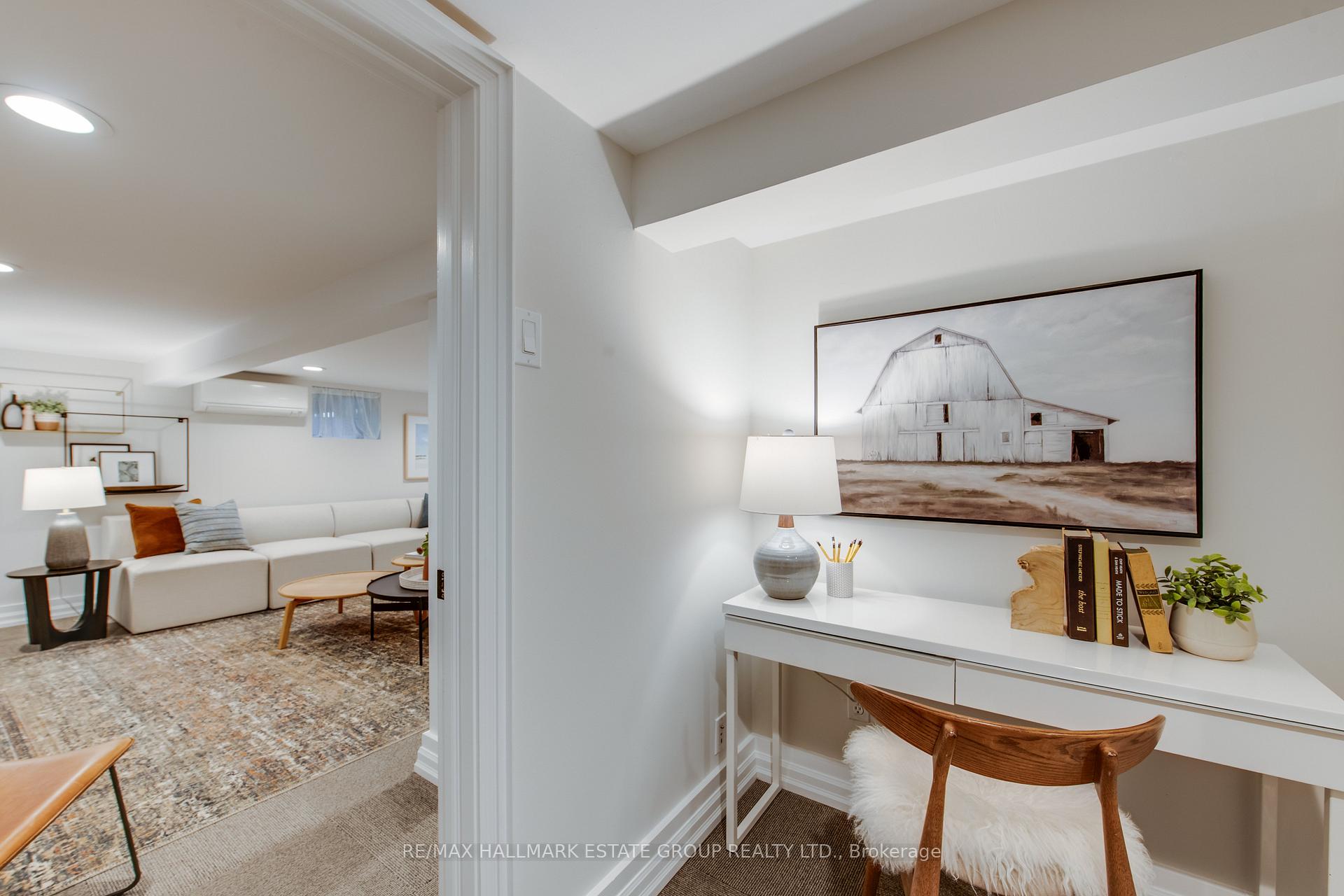 Photo 10 of 132 Douglas Avenue, Toronto, Bedford Park-Nortown — HOMEH