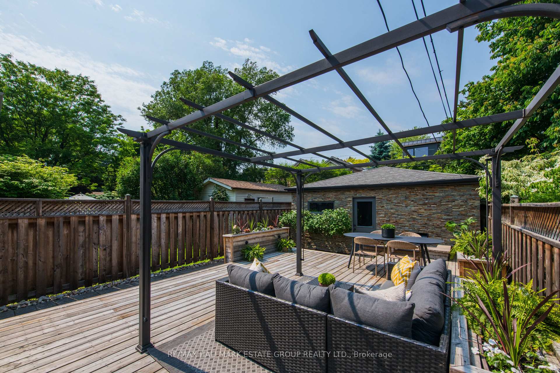 Photo 9 of 132 Douglas Avenue, Toronto, Bedford Park-Nortown — HOMEH