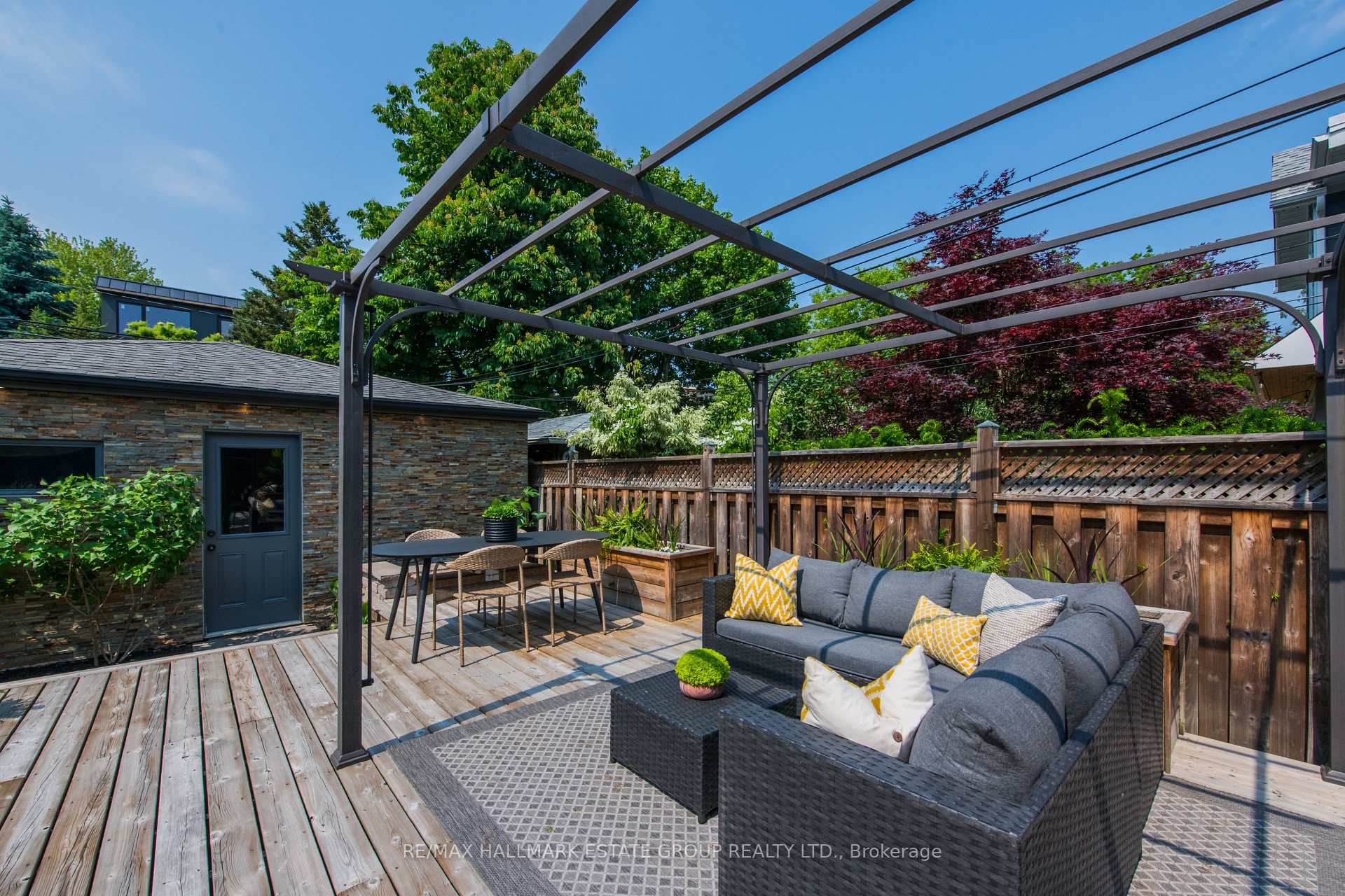 Photo 48 of 132 Douglas Avenue, Toronto, Bedford Park-Nortown — HOMEH