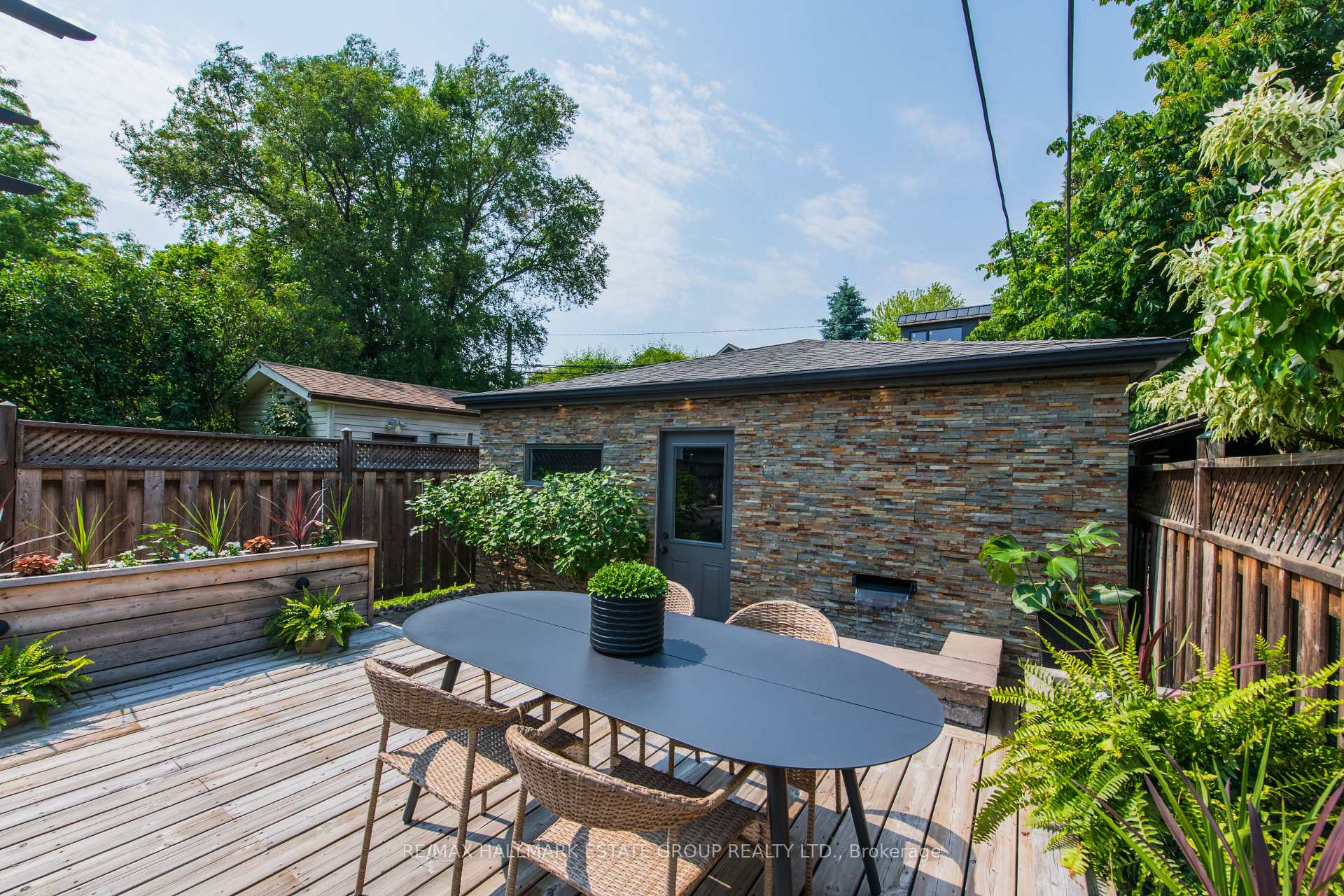 Photo 37 of 132 Douglas Avenue, Toronto, Bedford Park-Nortown — HOMEH