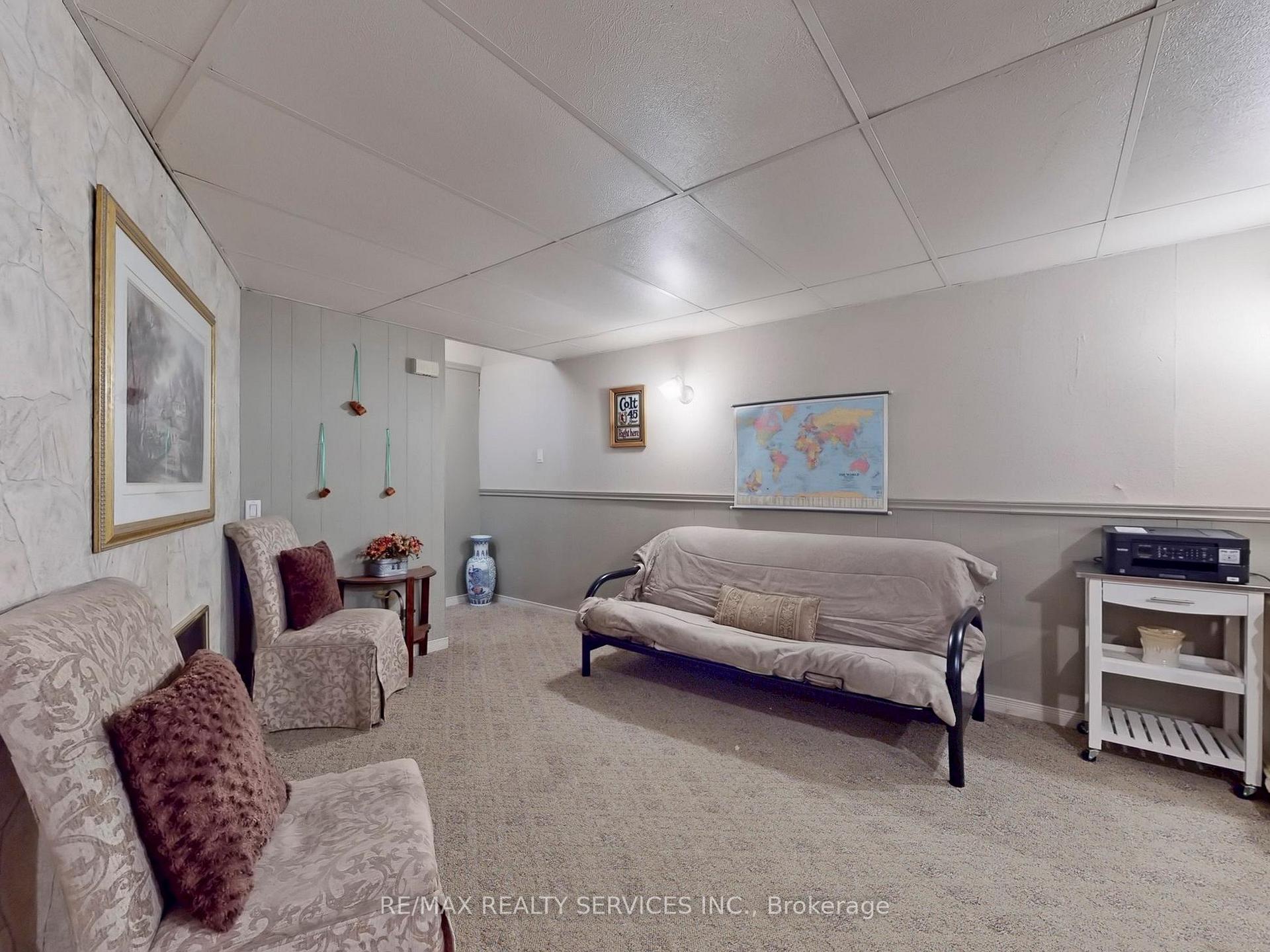 Photo 45 of 90 Jill Crescent, Brampton, Northgate — HOMEH