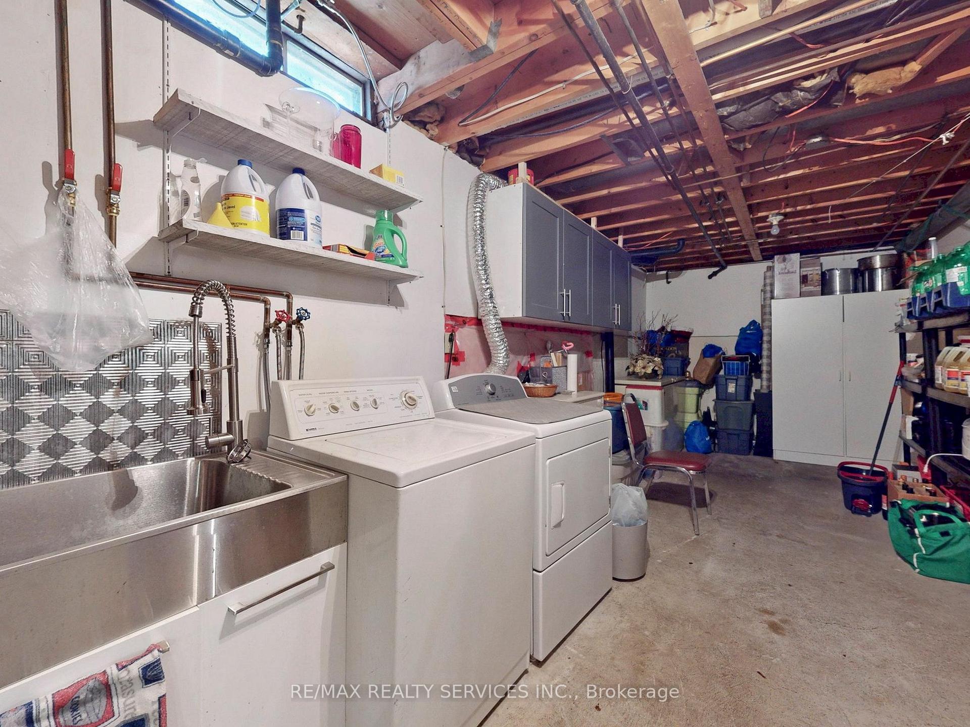 Photo 34 of 90 Jill Crescent, Brampton, Northgate — HOMEH