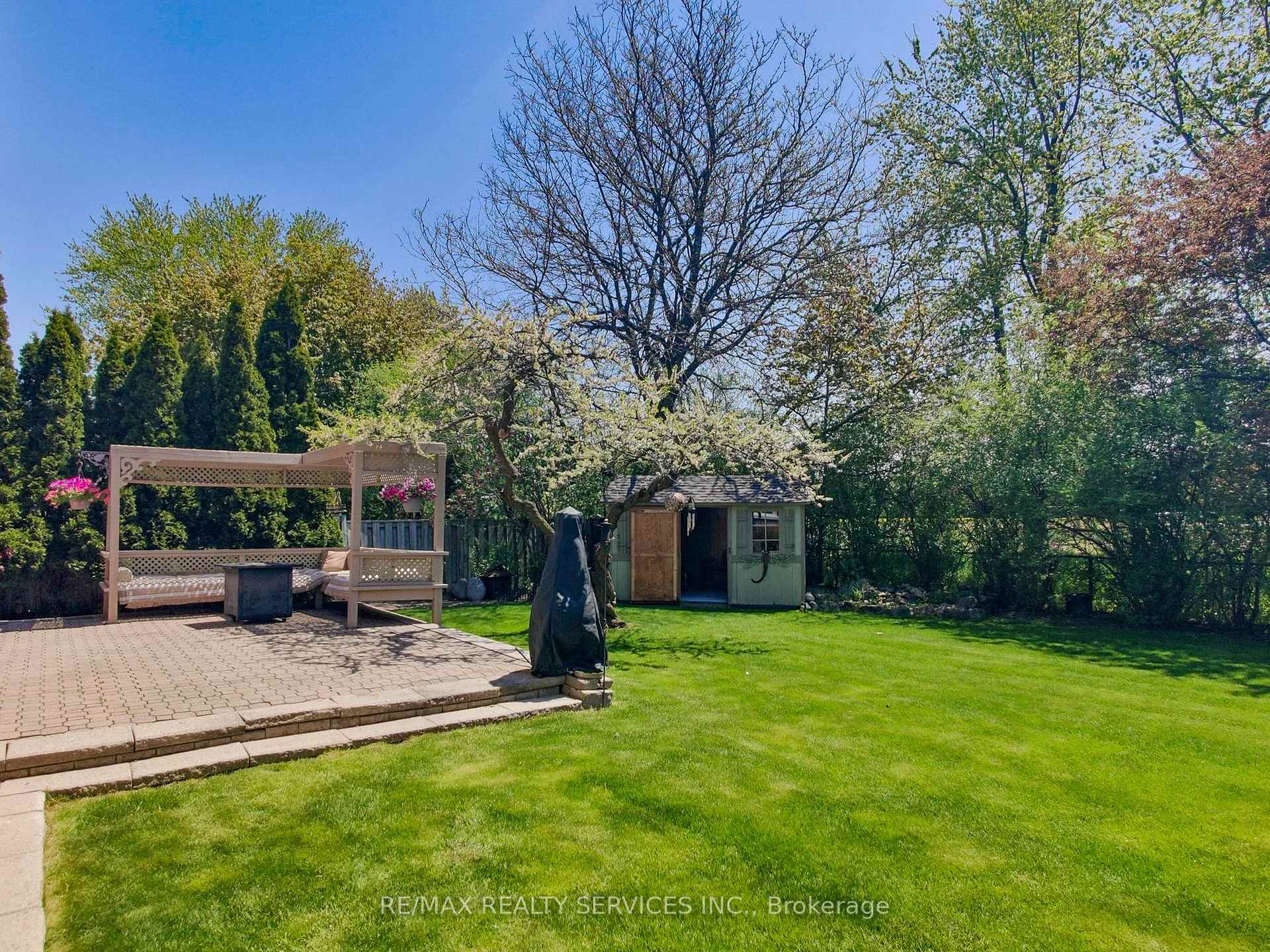 Photo 47 of 90 Jill Crescent, Brampton, Northgate — HOMEH