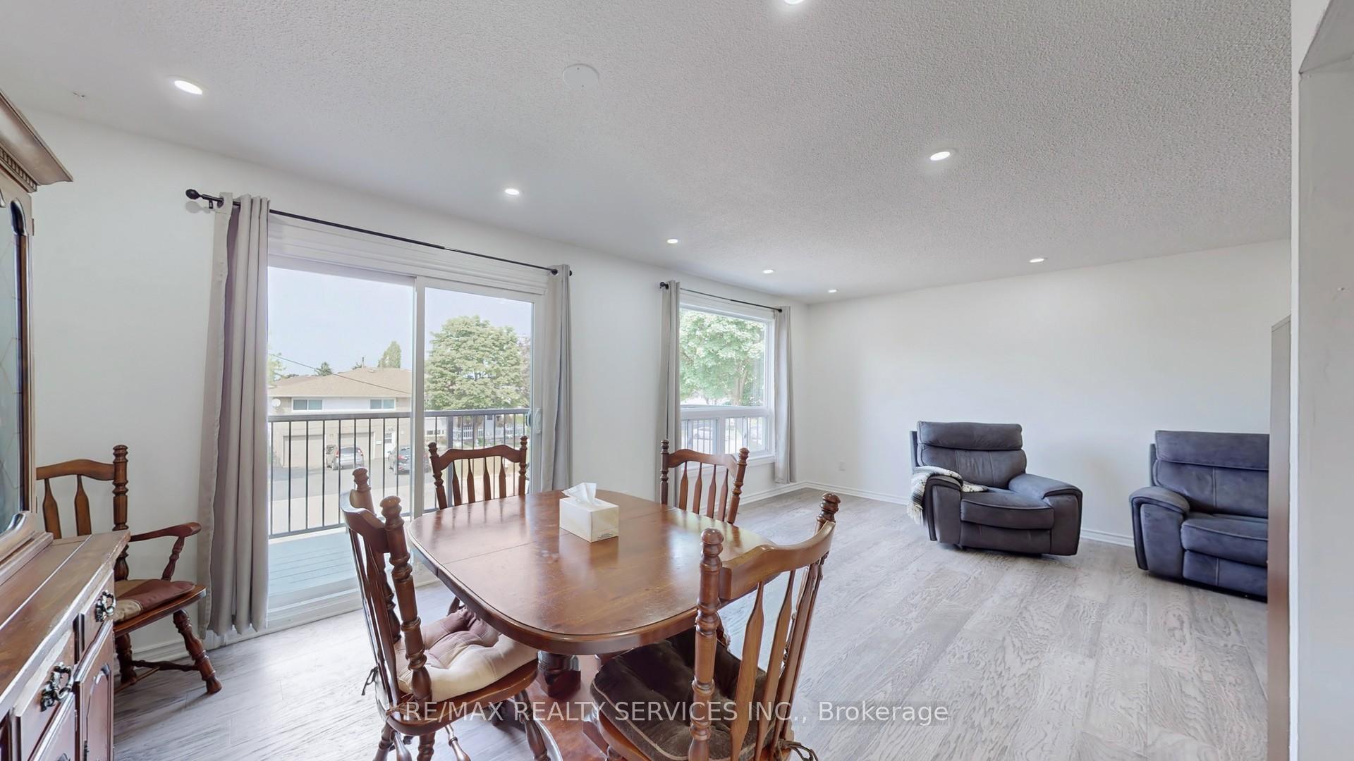 Photo 16 of 46 Gainsborough Road, Brampton, Northgate — HOMEH