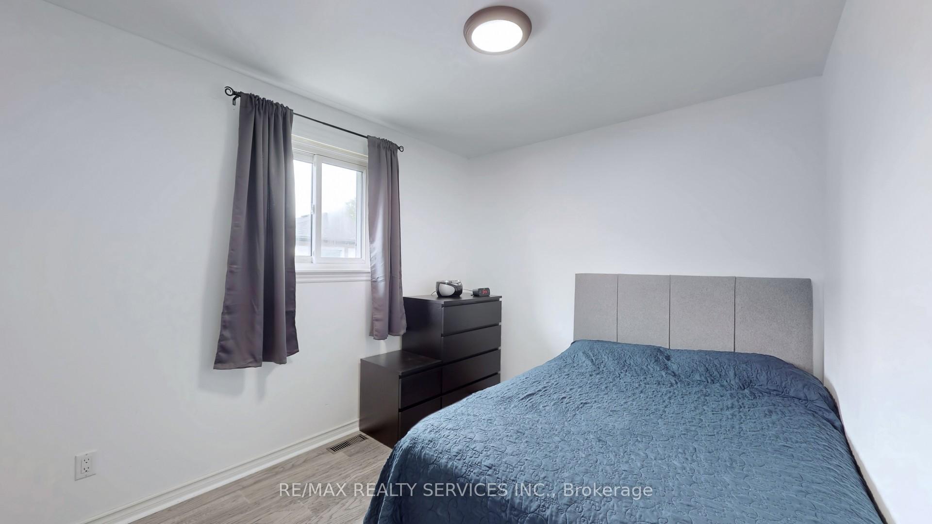 Photo 18 of 46 Gainsborough Road, Brampton, Northgate — HOMEH
