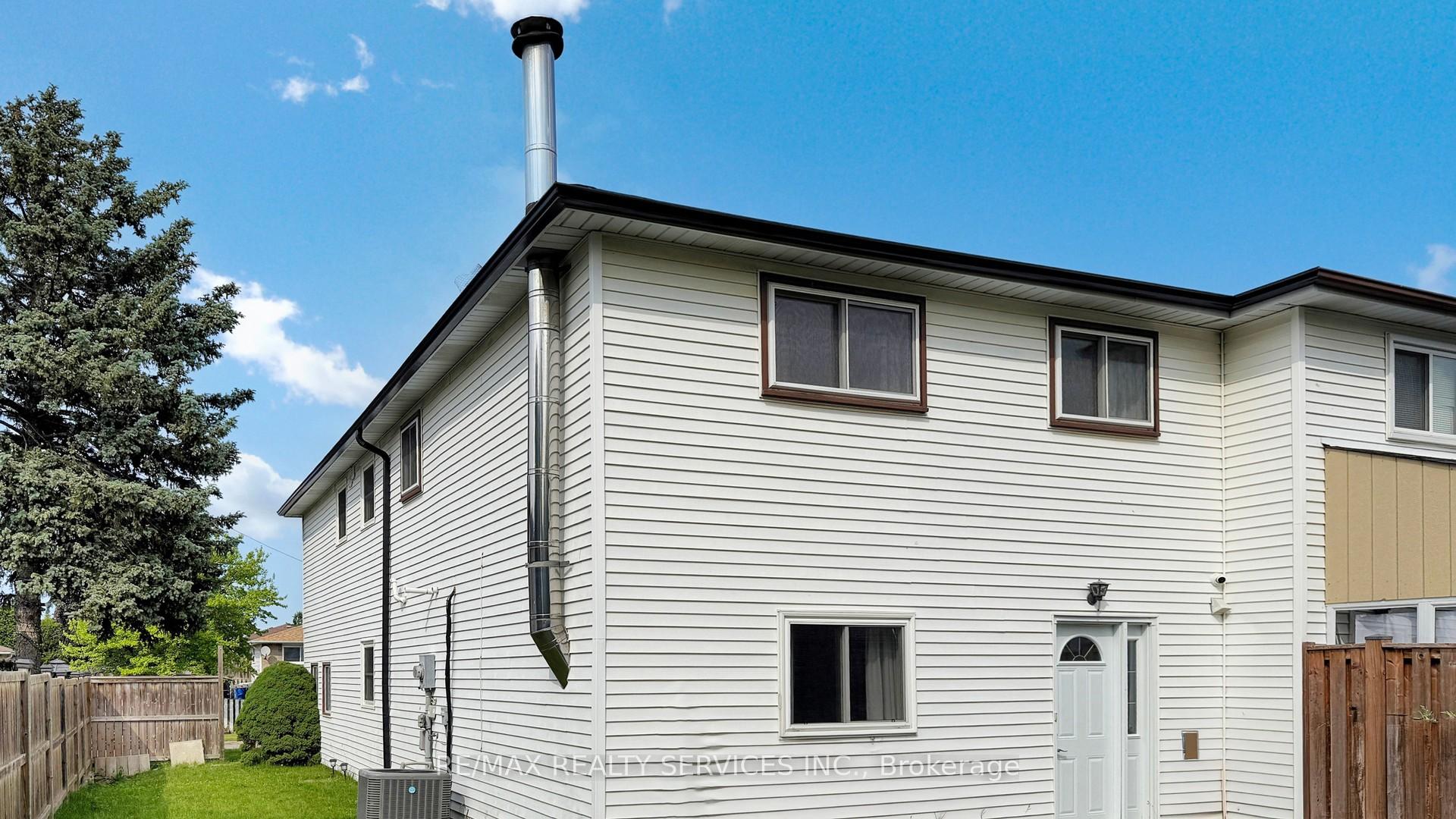 Photo 40 of 46 Gainsborough Road, Brampton, Northgate — HOMEH