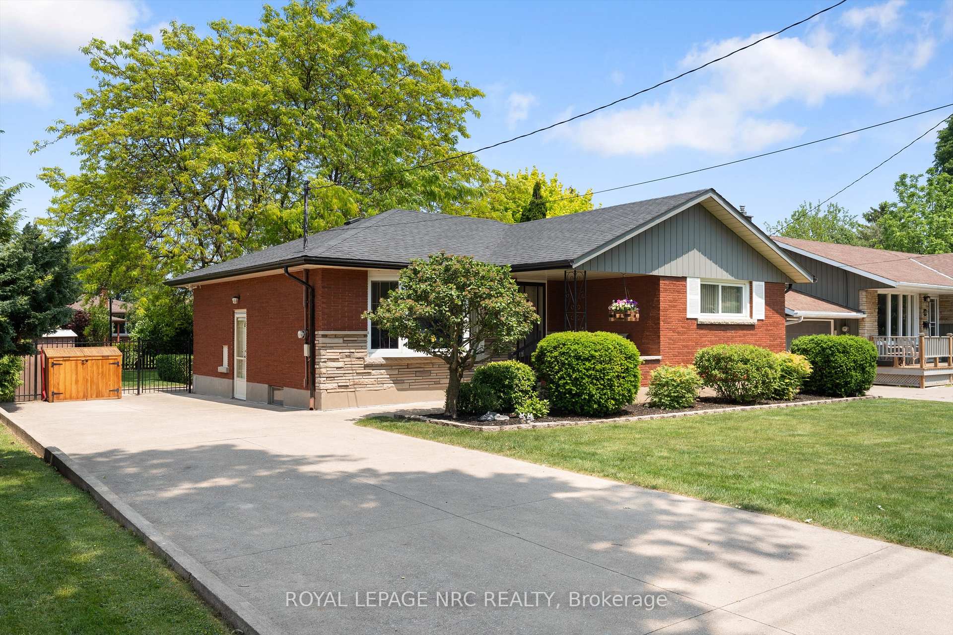 Photo 1 of 47 Parnell Road, St. Catharines, Vine/Linwell — HOMEH