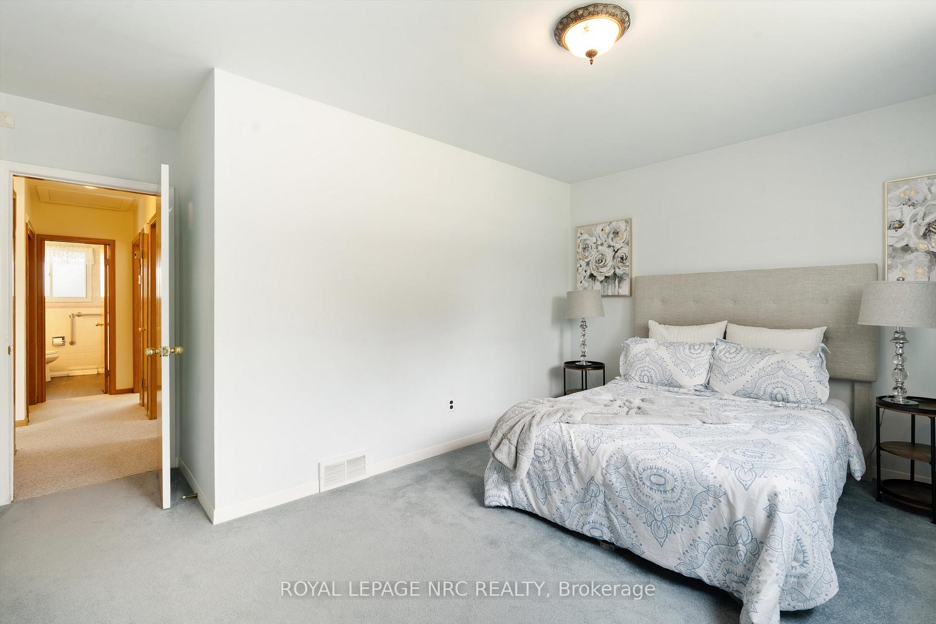 Photo 23 of 47 Parnell Road, St. Catharines, Vine/Linwell — HOMEH